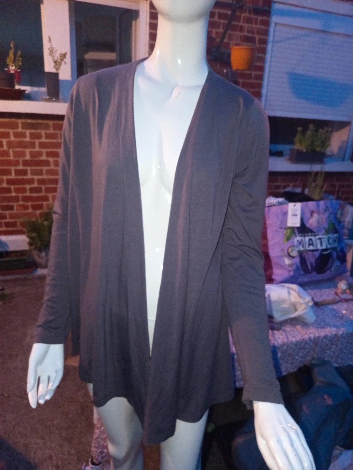 Gilet long fluide sans fermeture – sans marque – taille L / 40 / 12