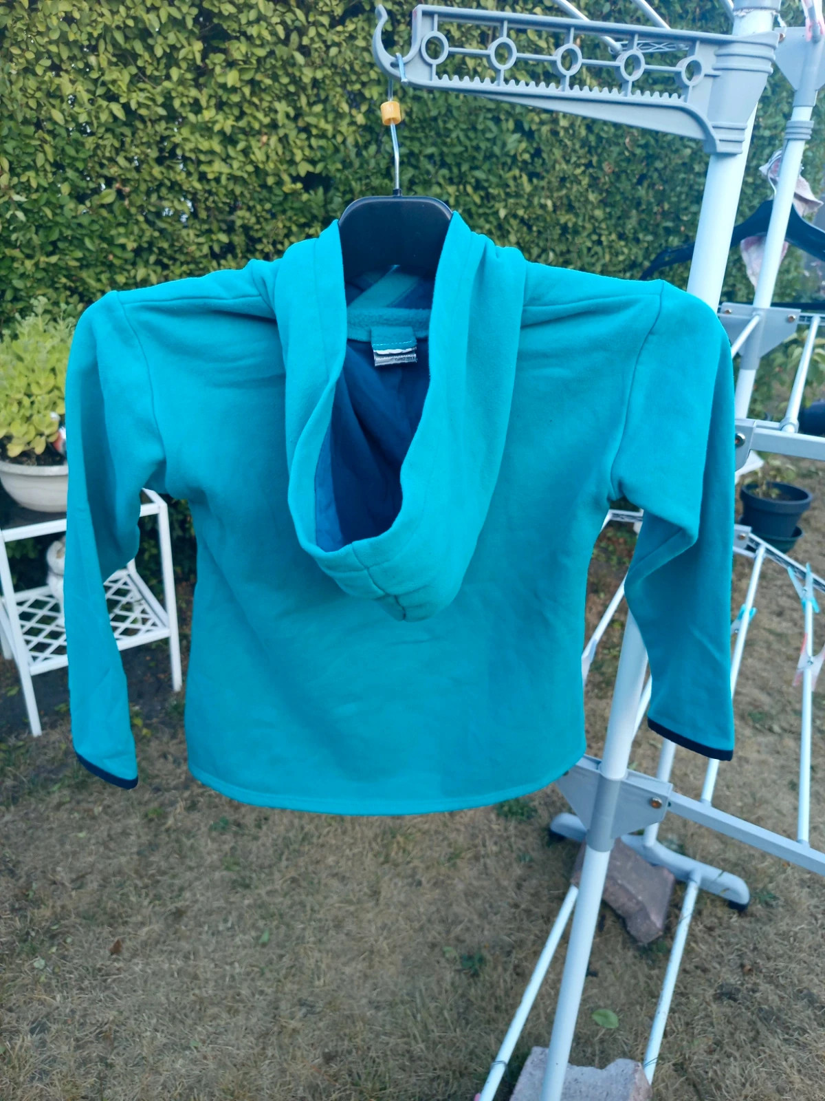 Lot de 4 vêtements garçon 8 ans – taille 8 ans / 128 cm 3