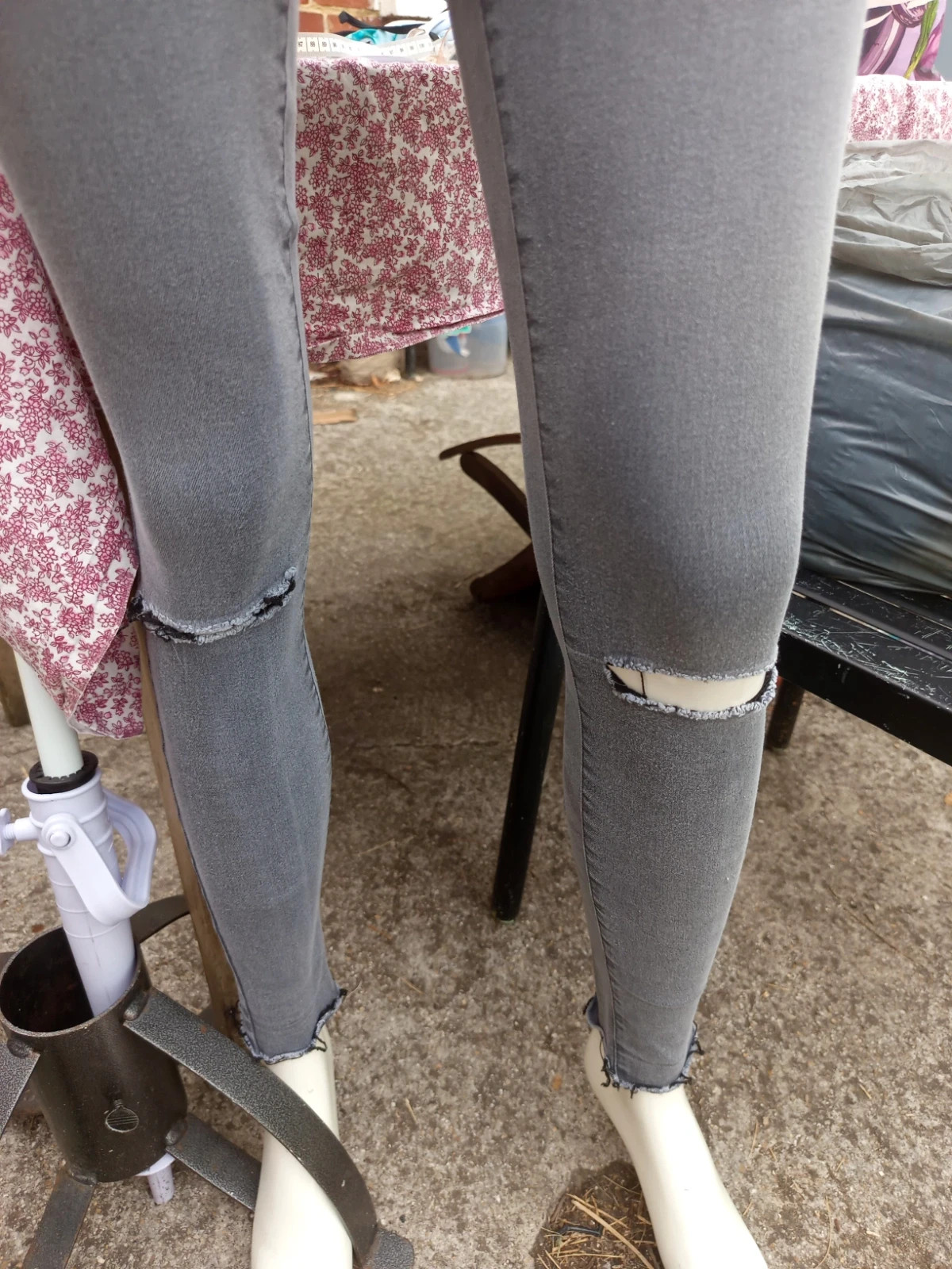Jean skinny gris taille haute troué Zara Trafaluc – Zara – taille S / 36 / 8 3