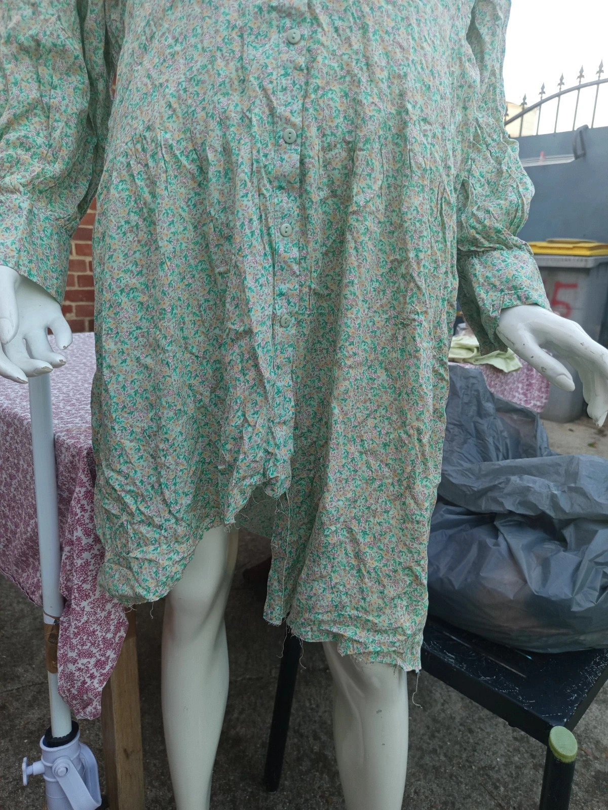 robe last queen paris avec étiquette (a retaper / upcycling) – Last Queen – taille L / 40 / 12 4