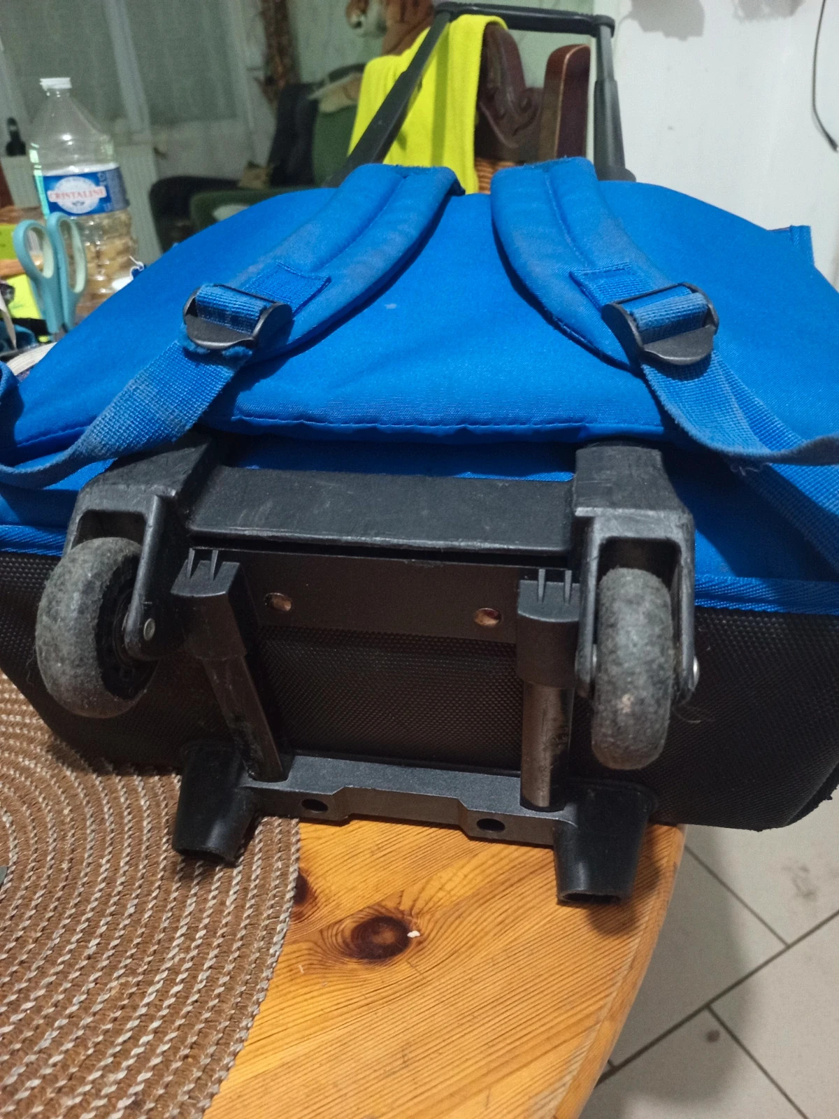 cartable à roulettes football - idéal Petit budget (à restaurer) – Auchan 2