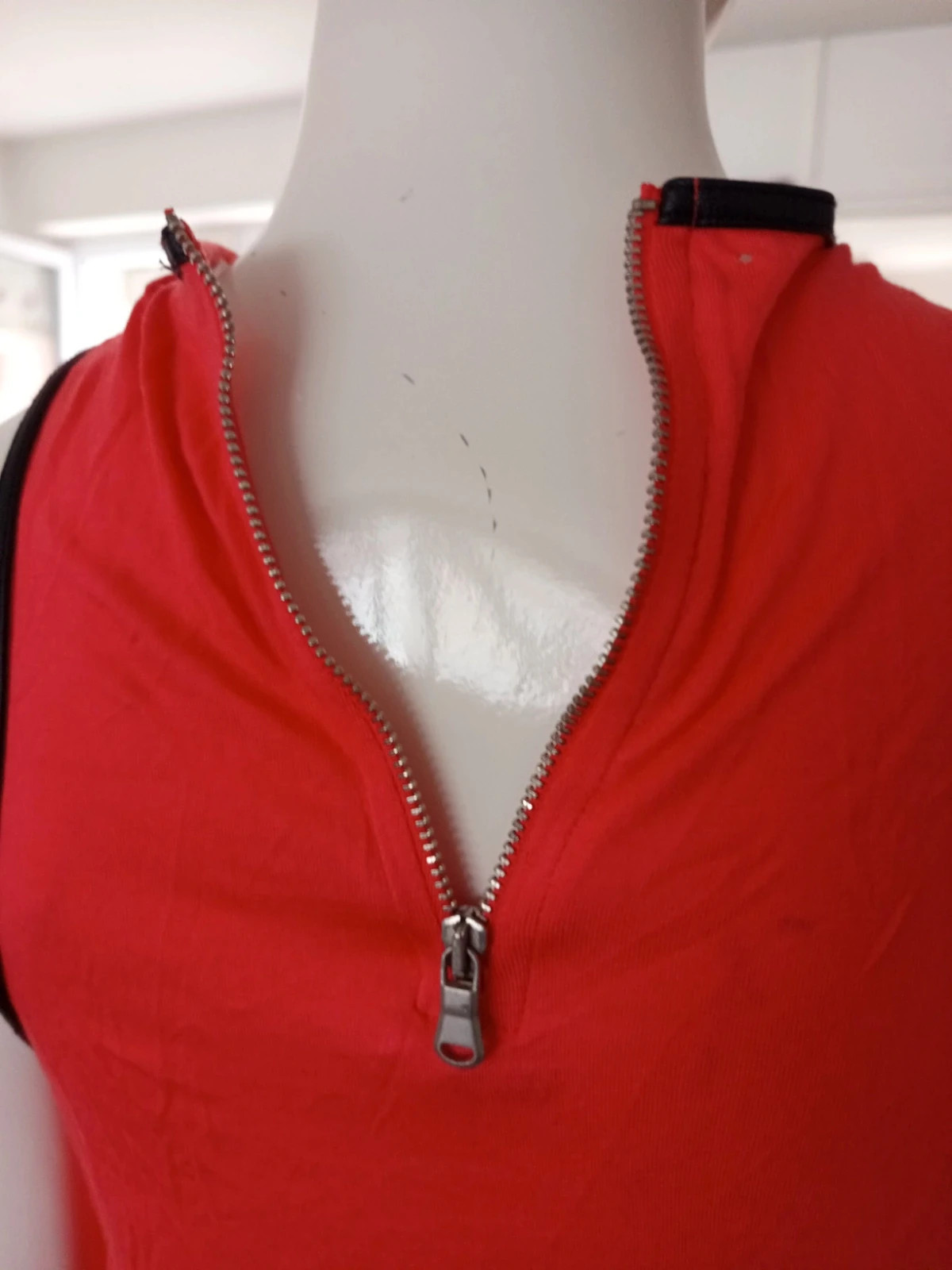 Débardeur fluide rouge corail Zara avec zip au dos – Zara – taille M / 38 / 10 2