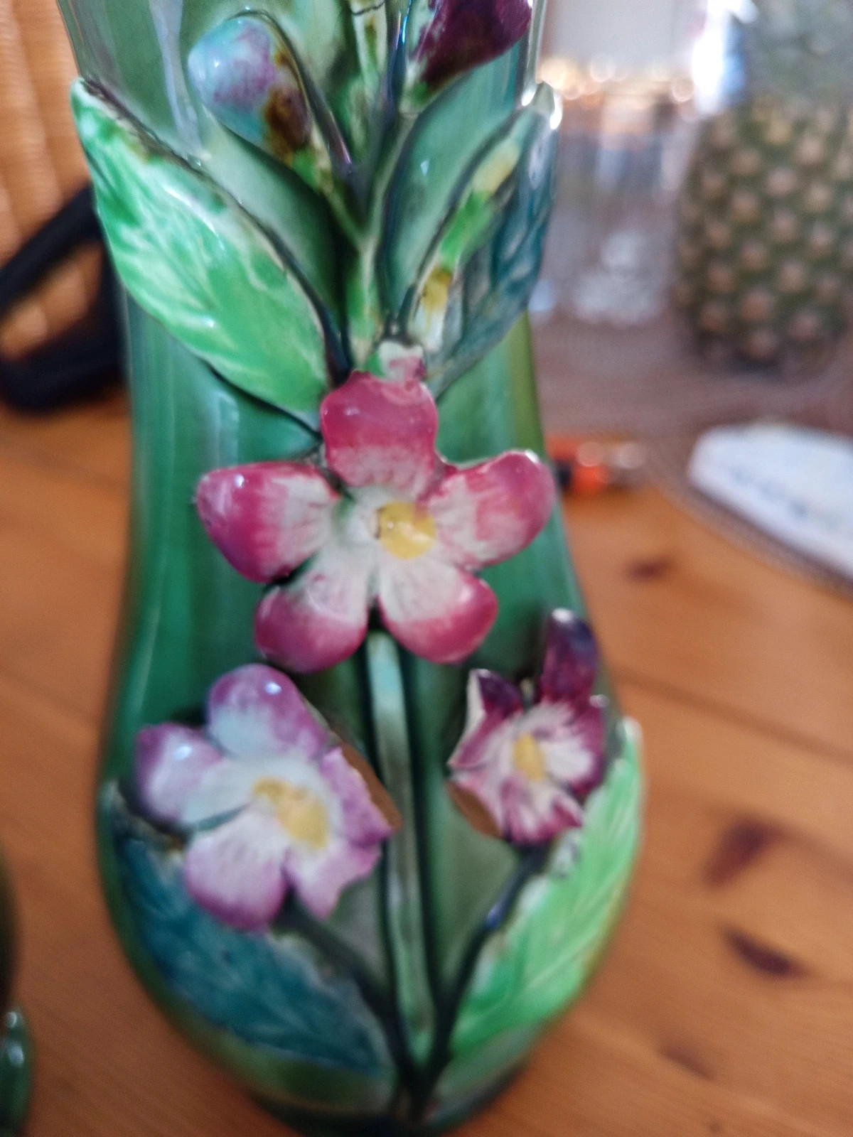 Rare Paire de Vases Anciens en Barbotine Art Nouveau n°366 - Décoration / À restaurer – Vintage 3