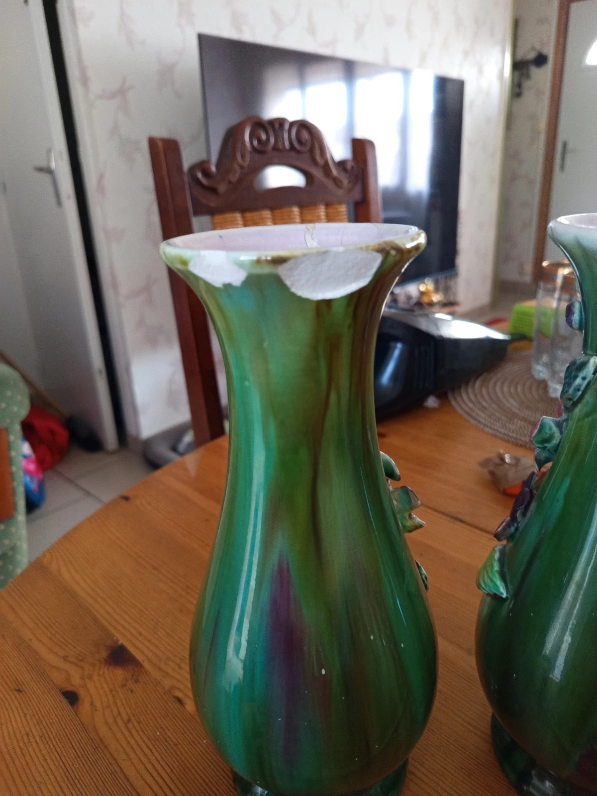 Rare Paire de Vases Anciens en Barbotine Art Nouveau n°366 - Décoration / À restaurer – Vintage 5