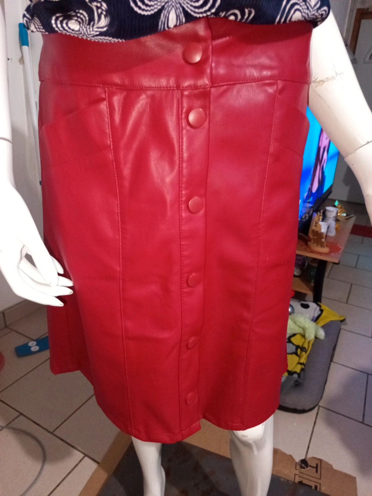 Jupe droite en simili-cuir rouge Blancheporte – Taille 42 – Blancheporte – taille L / 40 / 12 3