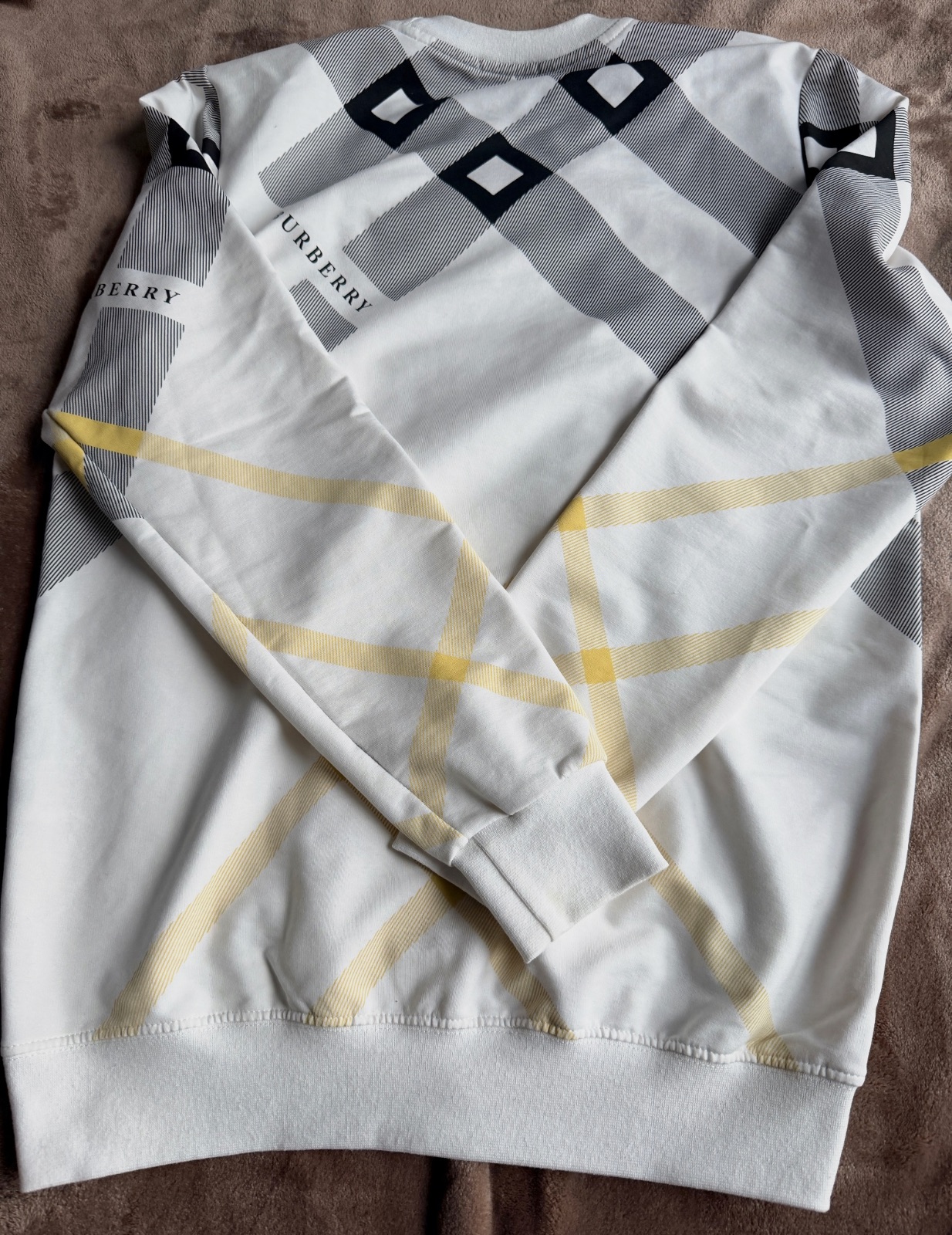 Sweat Burberry – Motif Iconique – Burberry – taille M 2