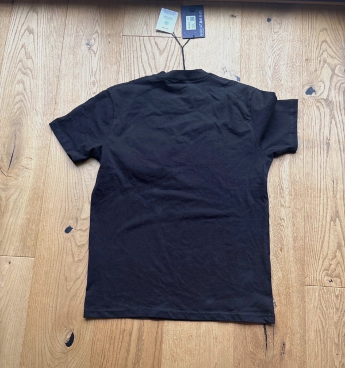 T-shirt PRADA – Taille S – Neuf avec étiquettes – Prada – taille S 2