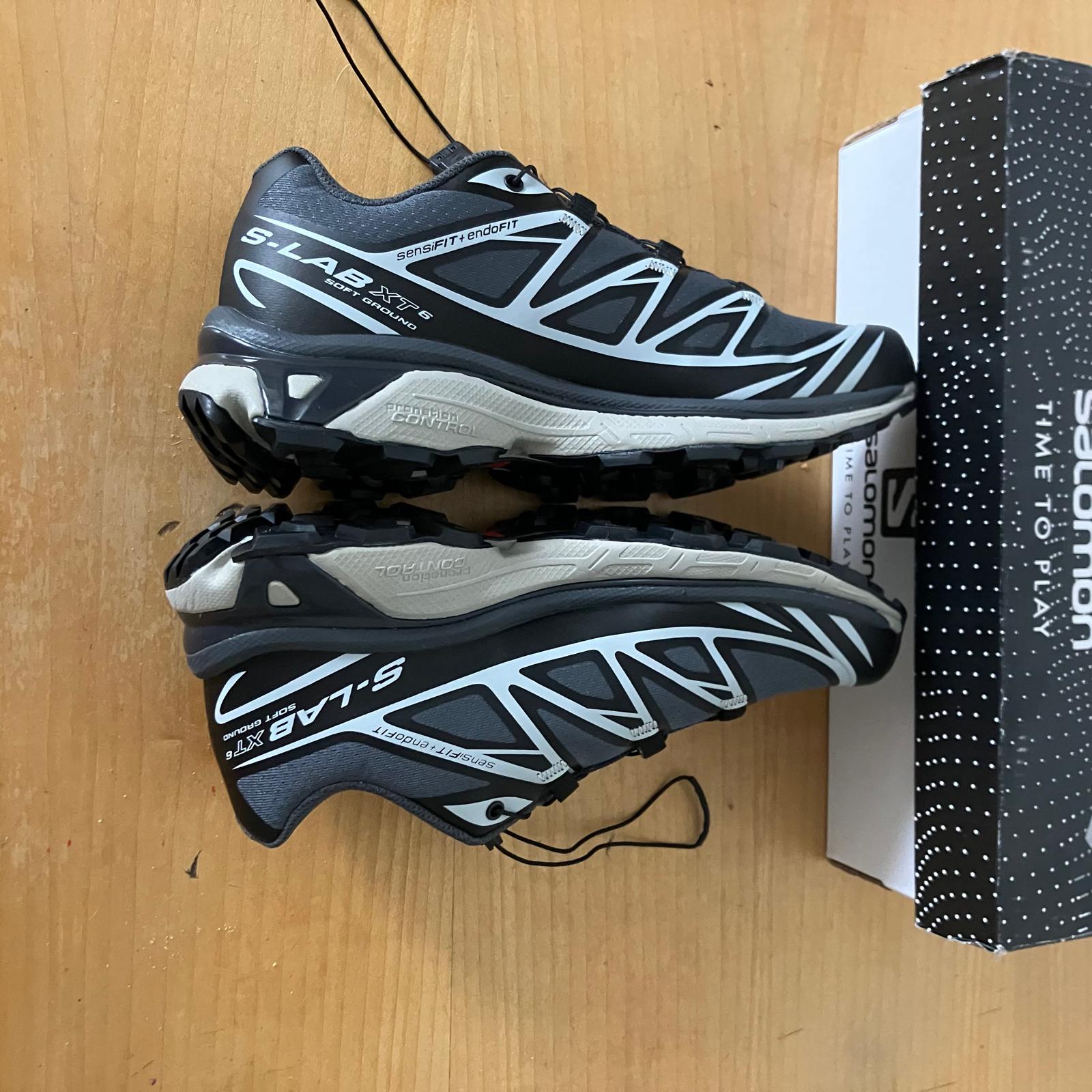 Zapatillas Salomon trail running negras 8