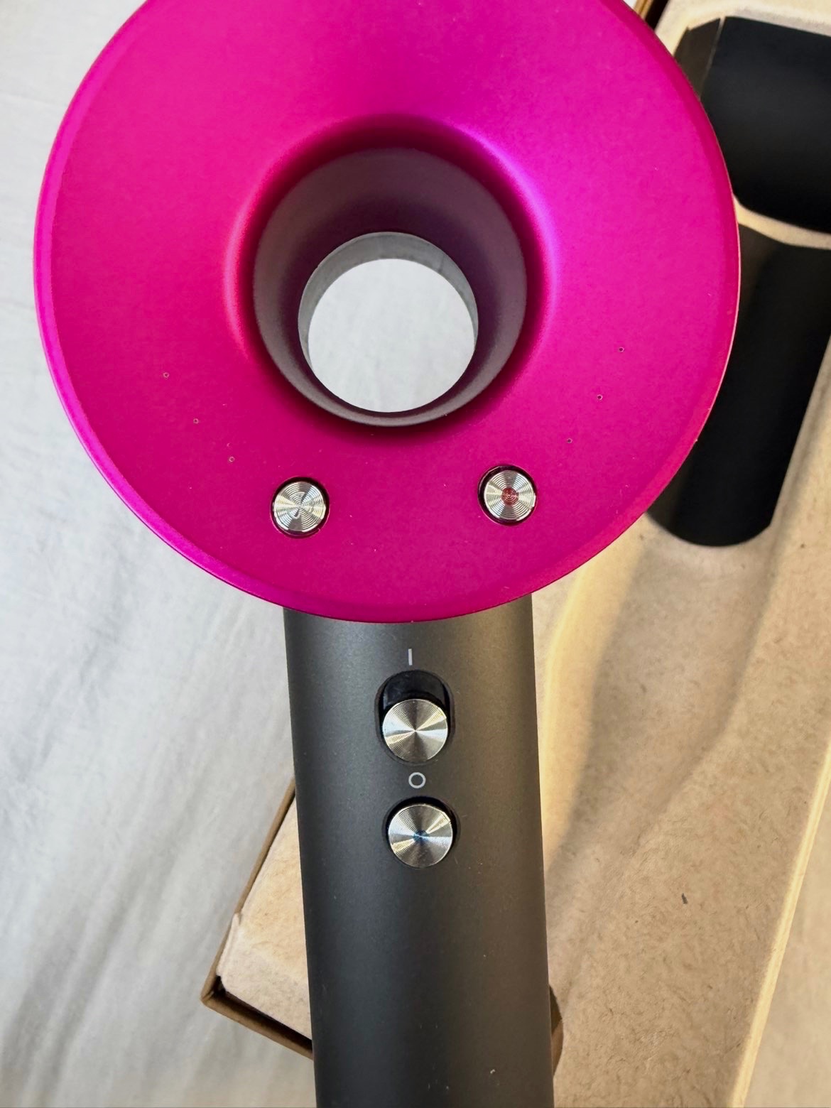 Dyson supersonic nural  – Dyson 3