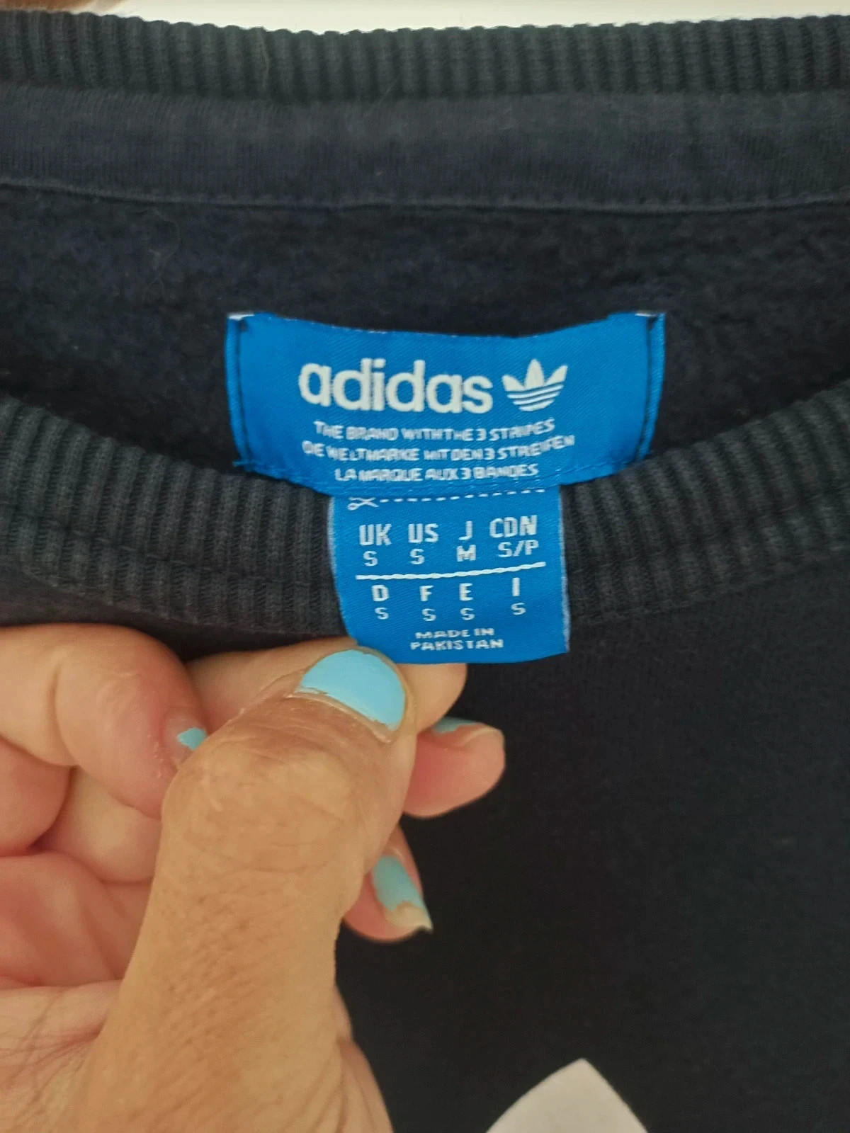 Sudadera azul marino de la línea Adidas Originals 00s, talla S – adidas – taille S 4