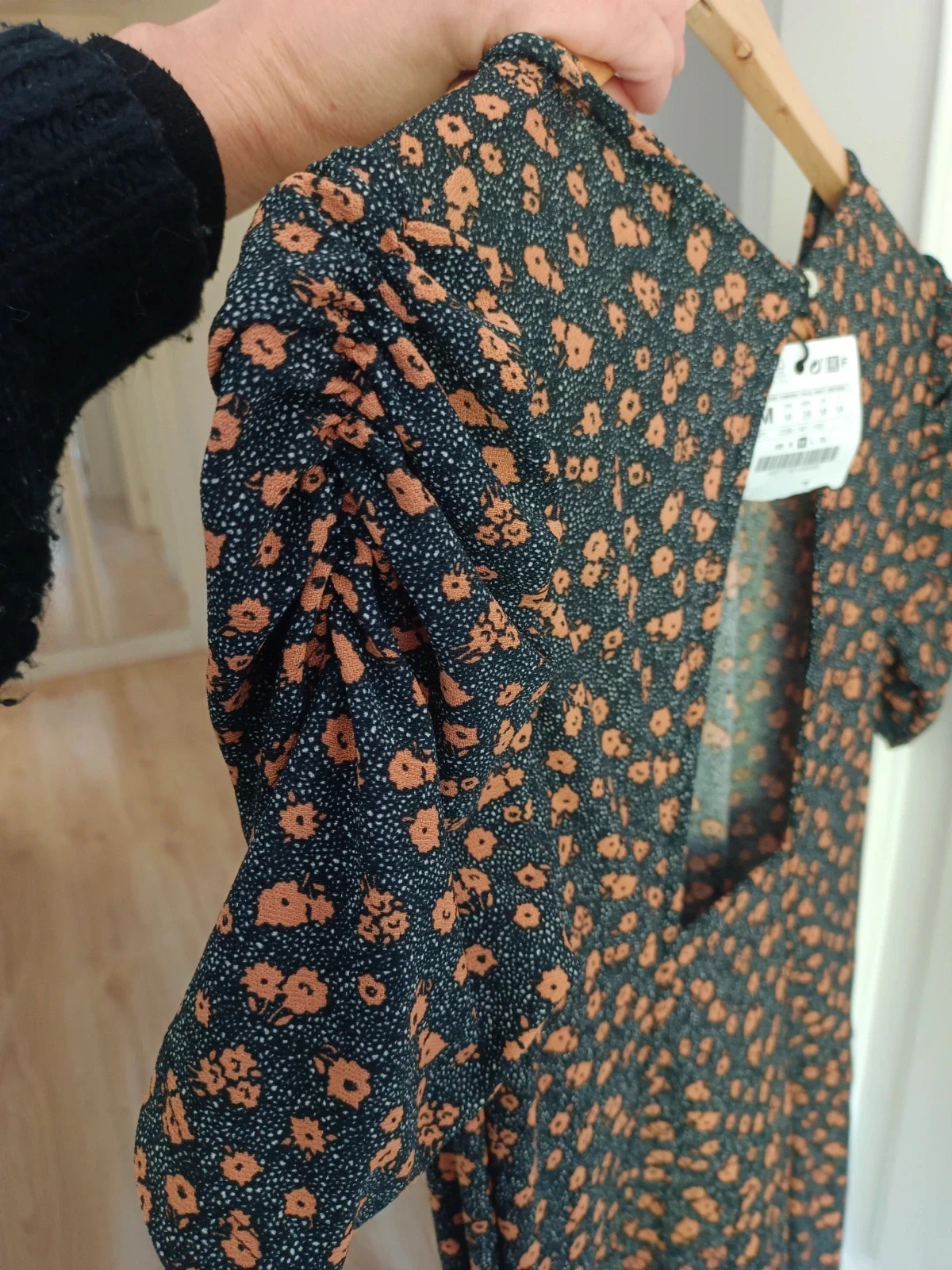 Vestido largo Midi Floral Stradivarius Azul Marino Manga Abullonada Espalda Abierta Talla M – Stradivarius – taille M / 38 / 10 5