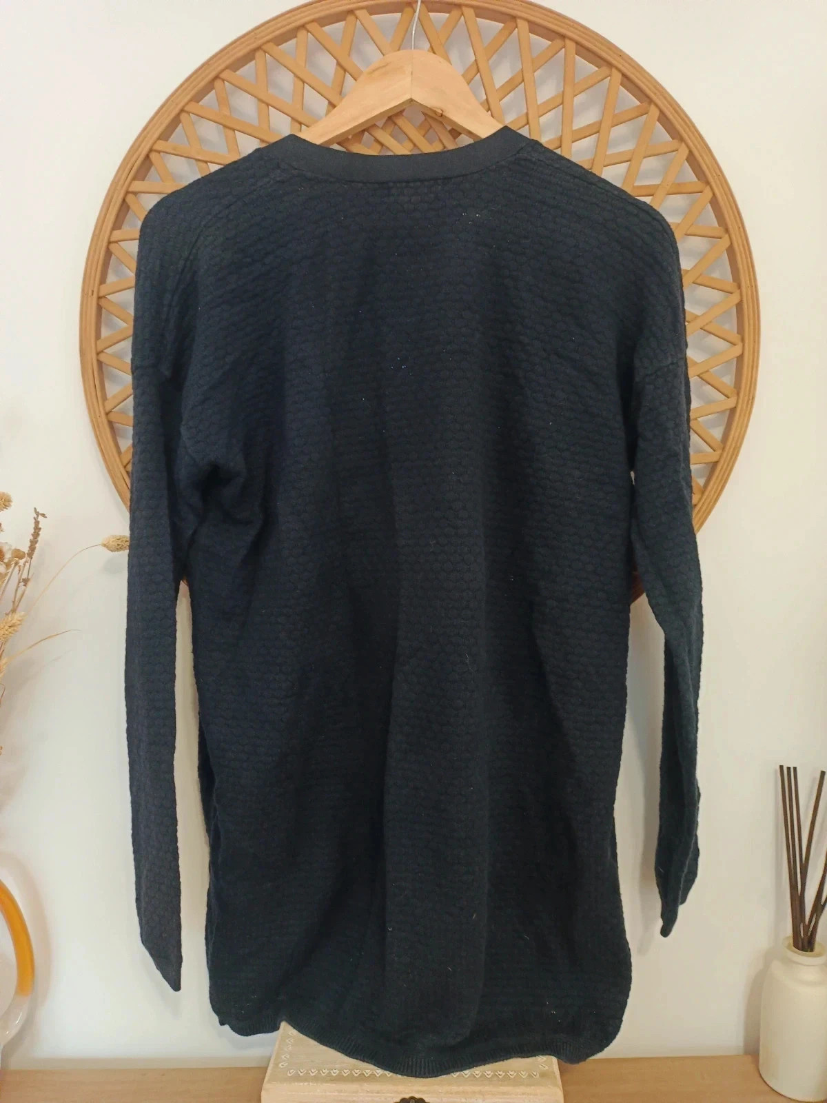 Cárdigan largo azul marino con textura tipo panal de abeja, Caché Caché, talla L – Cache Cache – taille L 4