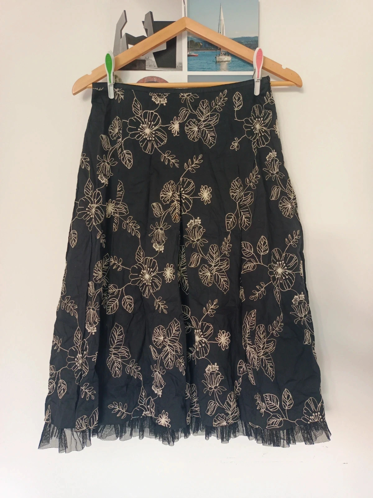 Falda midi Guerral bordada negra 100% algodón tul T40 | Embroidered midi skirt | Jupe midi brodée – Guerral – taille L / 40 / 12 2