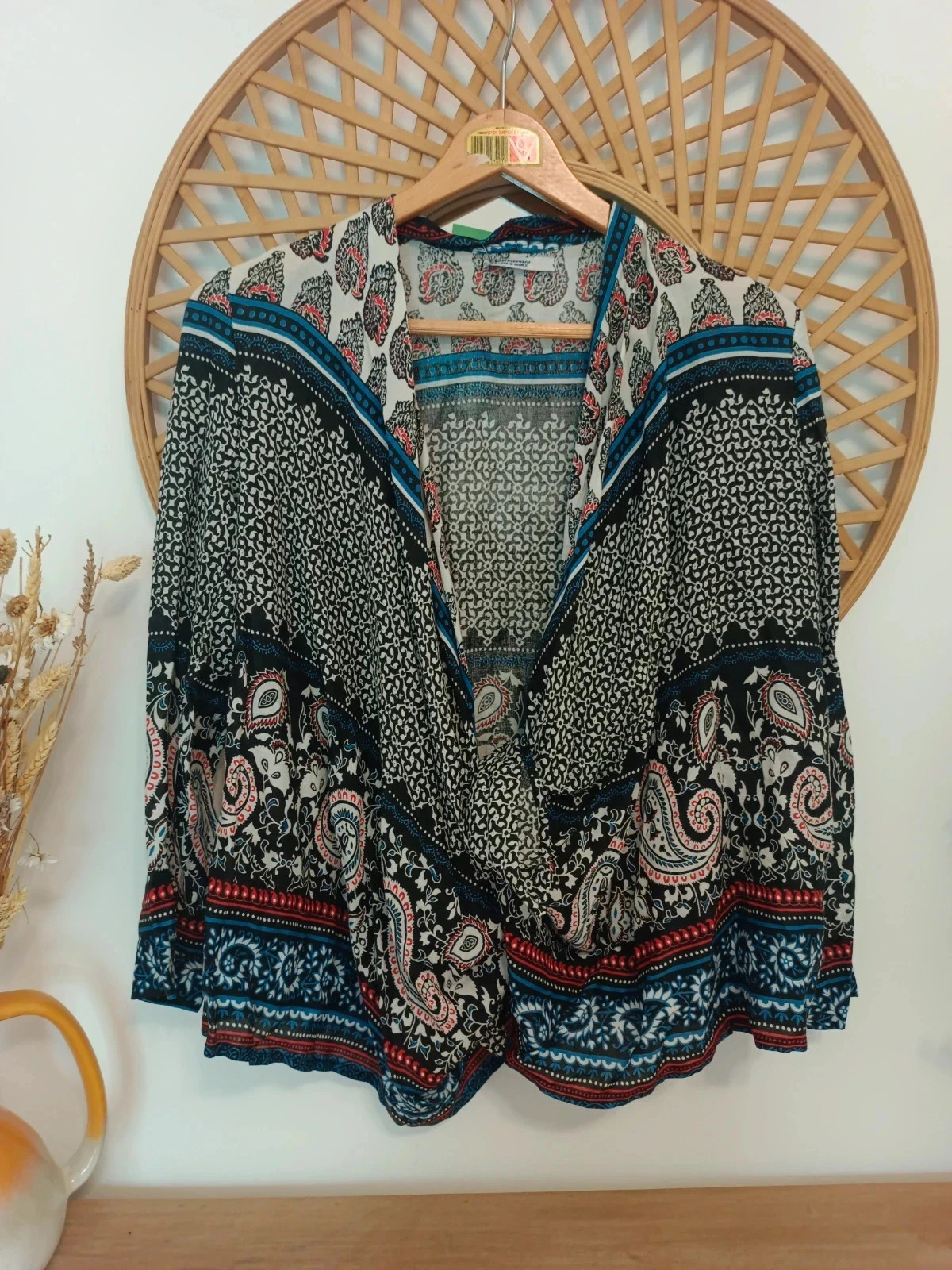Kimono,blusa ligero estampado étnico – Estilo boho folk – Stradivarius – taille S / 36 / 8 3