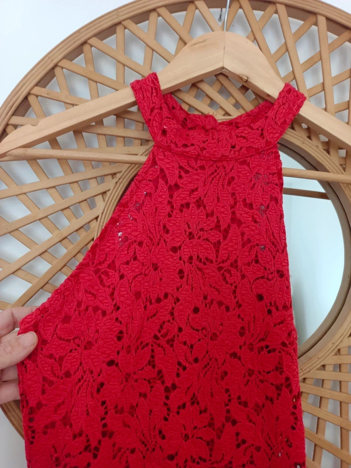 Zara Trafaluc Red Lace Dress Vestido Dentelle Rouge Halter Fiesta Soirée Elegant Summer Look – Zara Trafaluc – taille S / 36 / 8 5