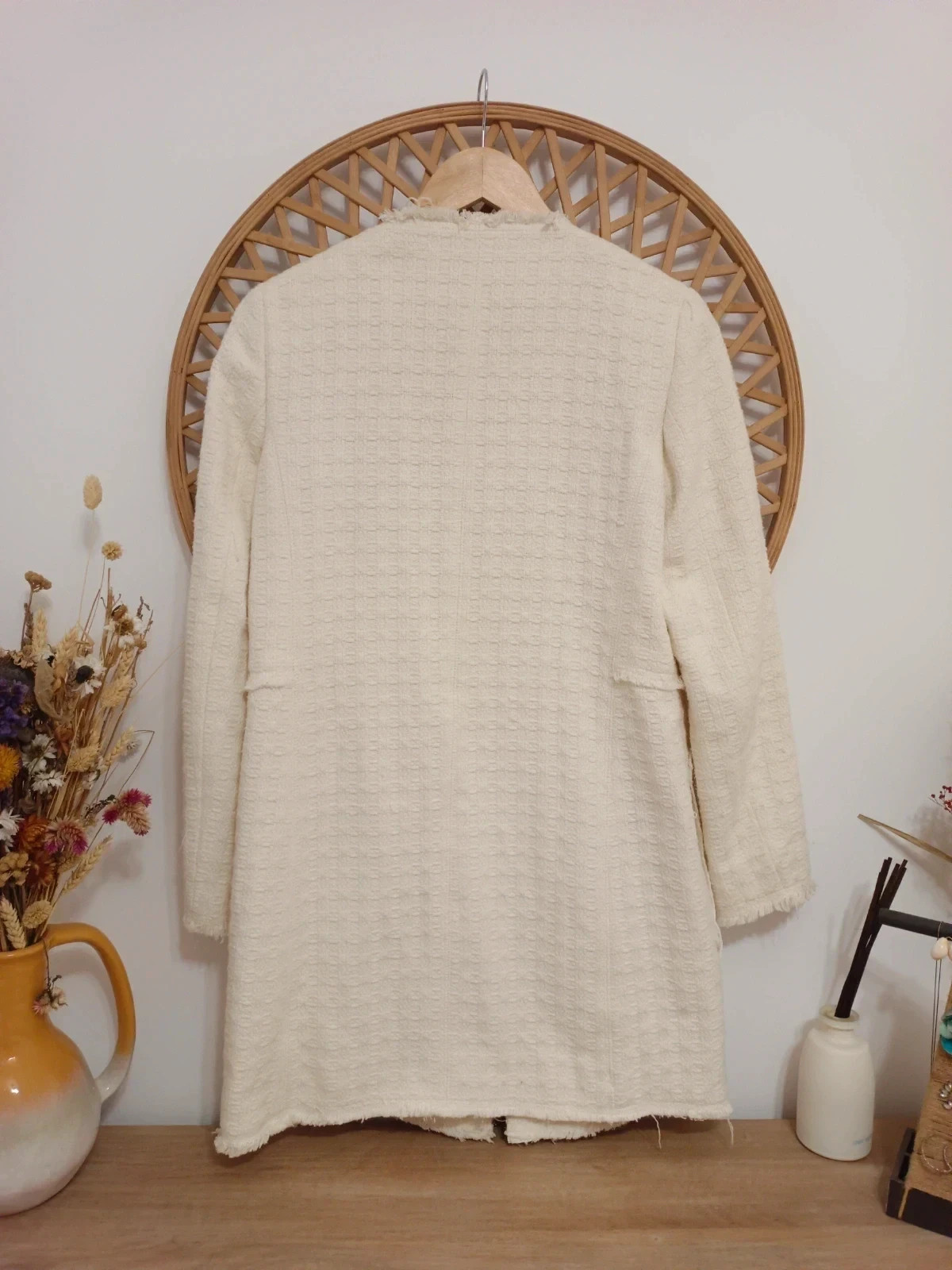 Abrigo tweed Zara Woman · manteau écru chic · ivory textured coat · cappotto bouclé – Zara Woman – taille XS / 34 / 6 4