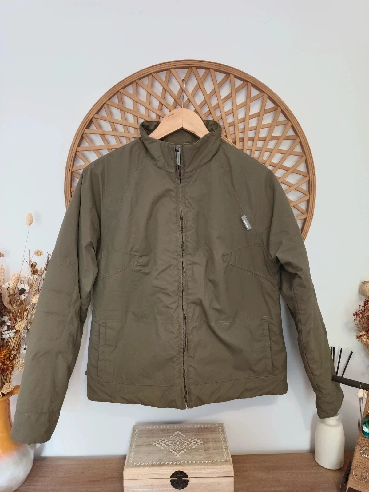 Chaqueta acolchada Reebok verde caqui M – puffer jacket khaki sport casual – Reebok – taille M / 38 / 10 3