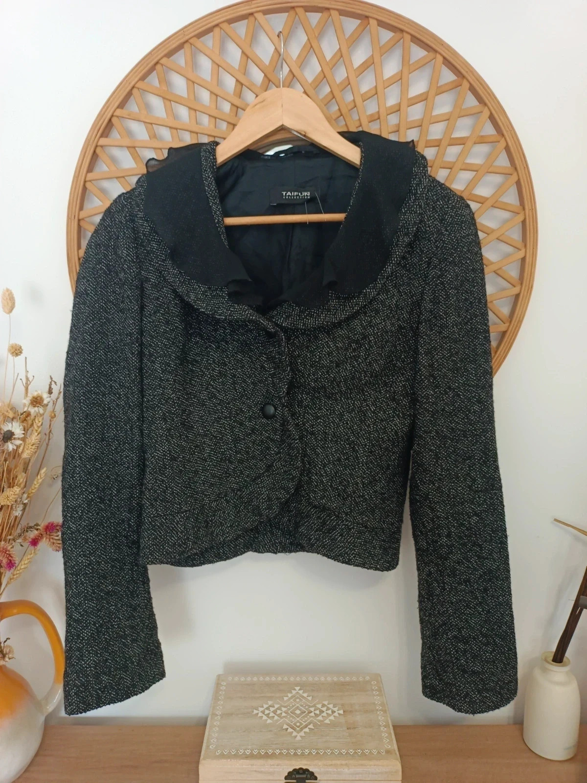Taifun Collection cropped jacket / black textured tweed/elegant evening bolero/chic couture style – Taifun – taille S / 36 / 8 2