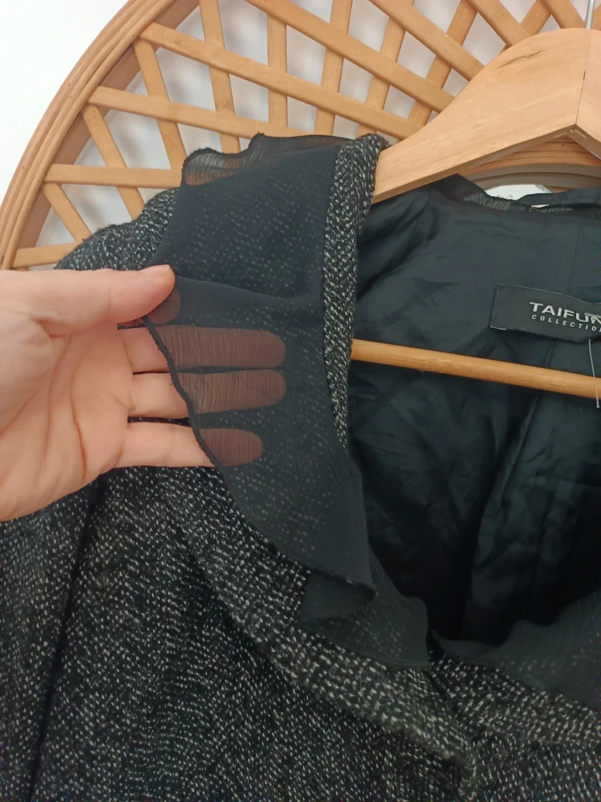 Taifun Collection cropped jacket / black textured tweed/elegant evening bolero/chic couture style – Taifun – taille S / 36 / 8 5
