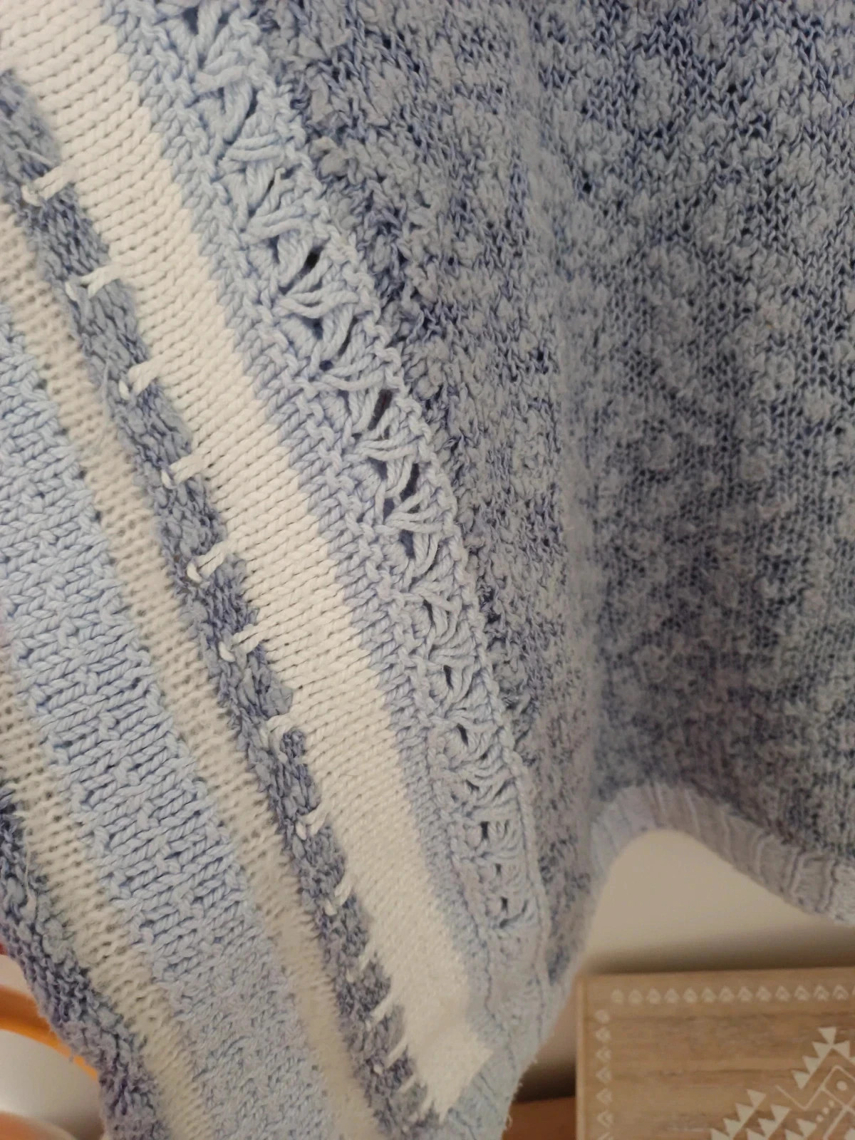 Jersey knit azul & blanco · Boho Crochet · Soft Knit Sweater · Chic Casual – Vintage Dressing – taille M / 38 / 10 4