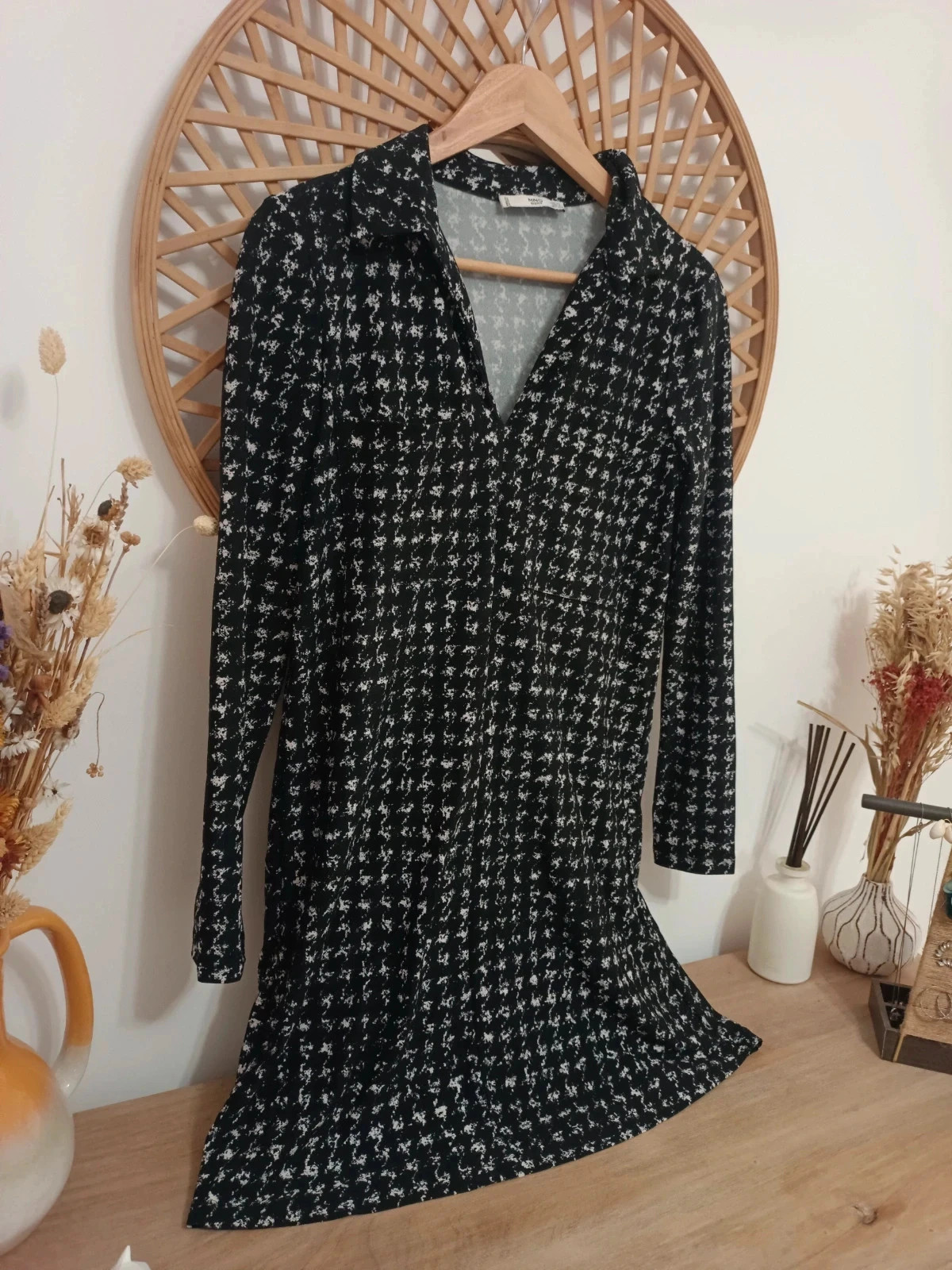 Vestido Mango estampado black & white XS-S amplio estilo minimal chic – Mango – taille XS / 34 / 6 3