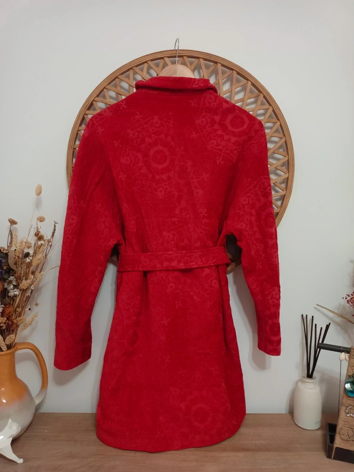 Abrigo rojo jacquard coat manteau rouge cinturón elegante boho chic winter belted coat – Vintage Dressing – taille L / 40 / 12 4