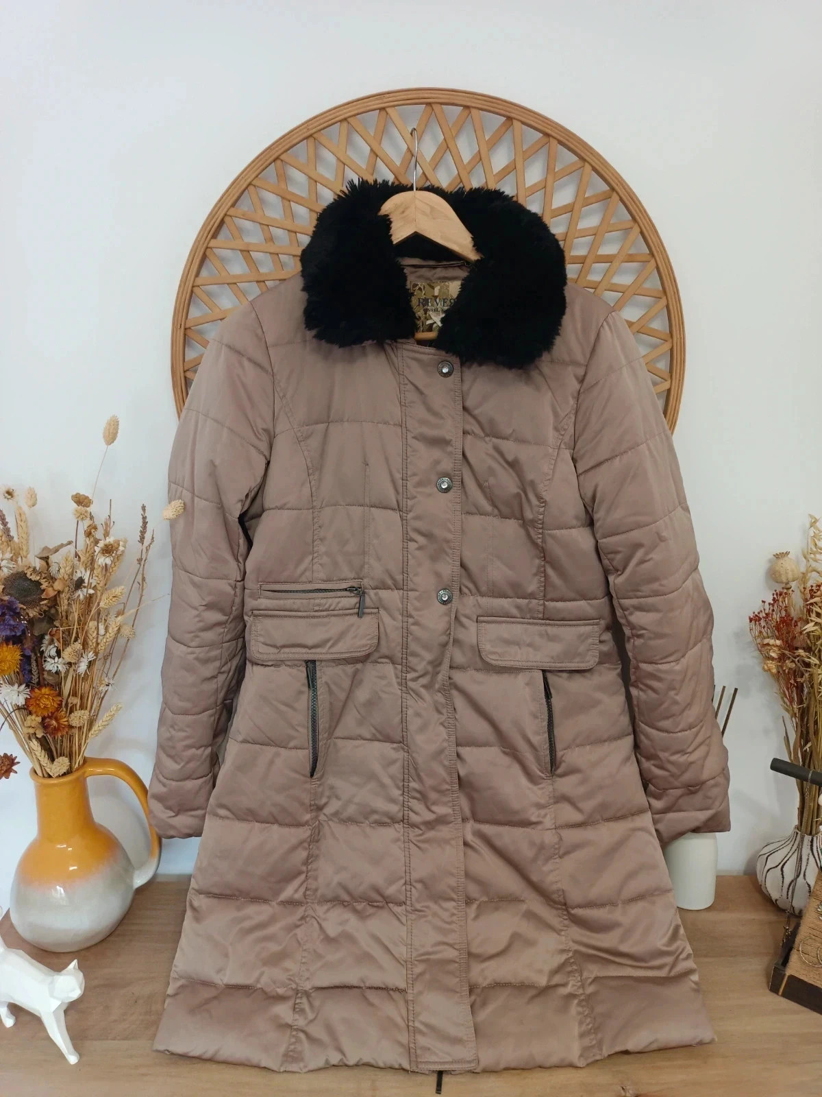 Abrigo acolchado con cuello negro de pelo, Rever Mile, talla 36 – Rever Mile – taille S / 36 / 8 2
