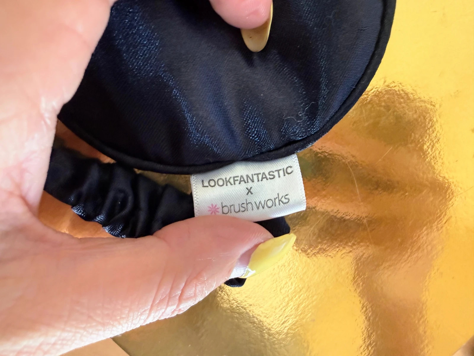 Lookfantastic x Brush Works Satin Sleep Mask Azul – Nueva con etiqueta – Lookfantastic 3