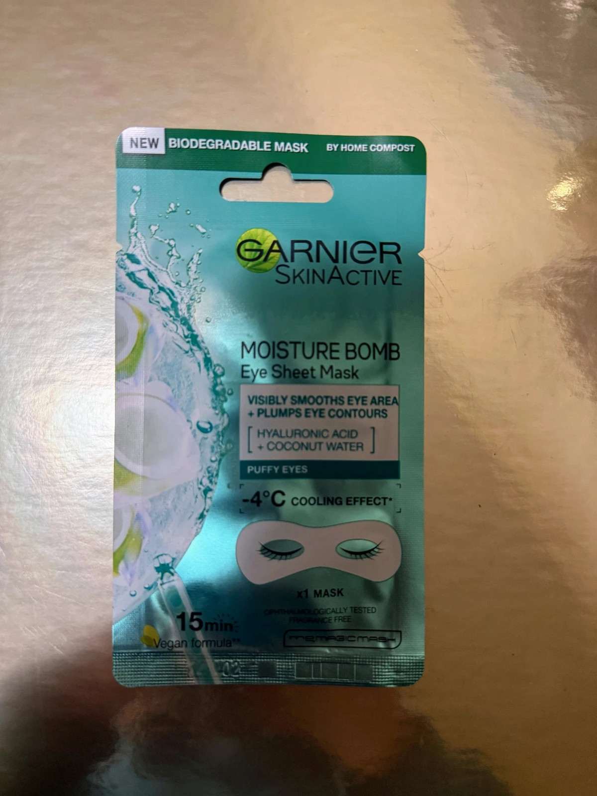 Garnier SkinActive Moisture Bomb Eye Sheet Mask | nuevos parches hidratantes ojos