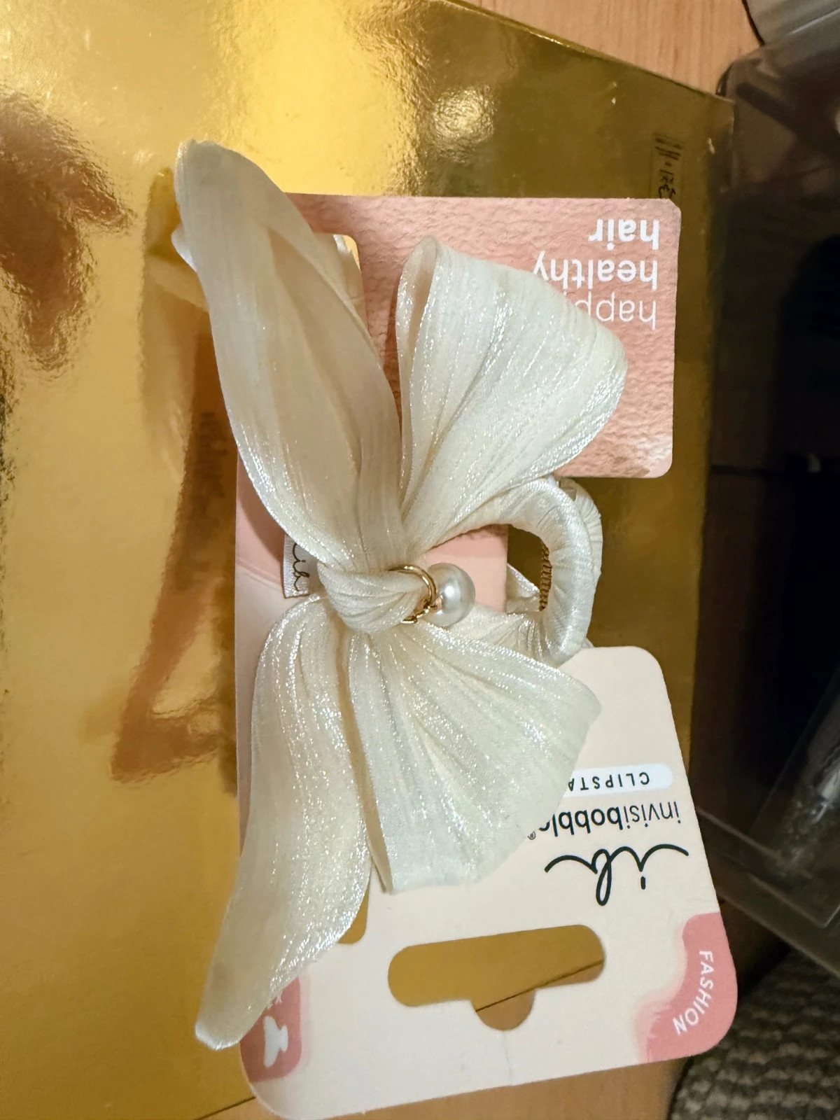 🎀 Pinza con lazo blanco estilo coquette – súper bonita puesta – invisibobble 4