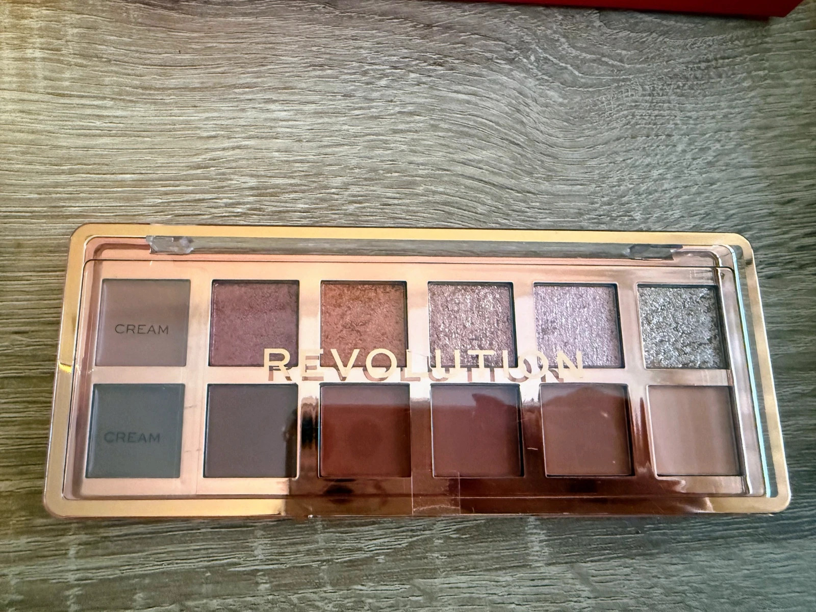 🤎Makeup Revolution True Icon Bronze Palette – 12 Sombras | paleta de sombras cálidas y versátiles🤎