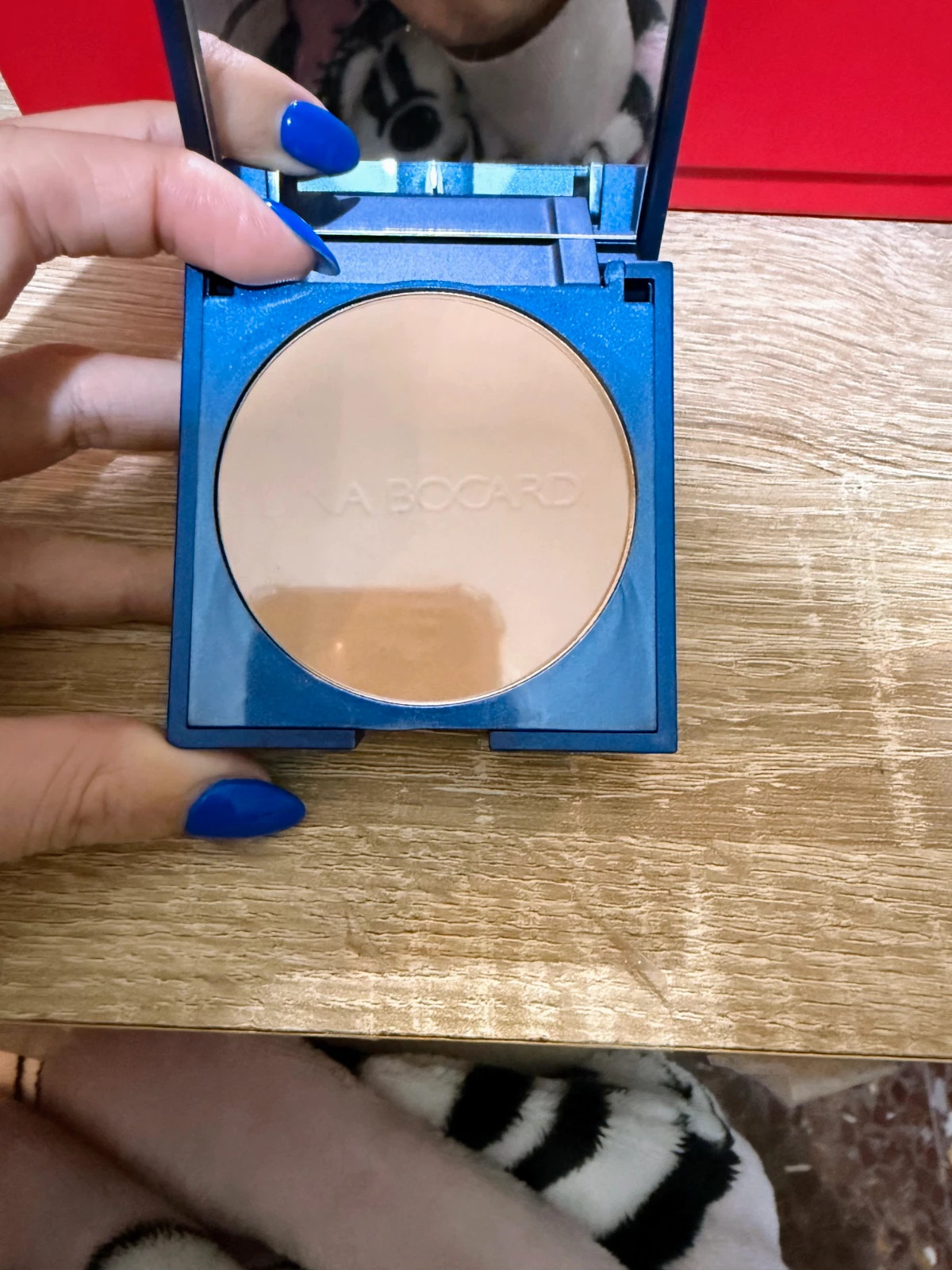 💄Lina Bocardi Polvos Compactos | maquillaje matificante y uniforme💄 – Lina Bacardi 4