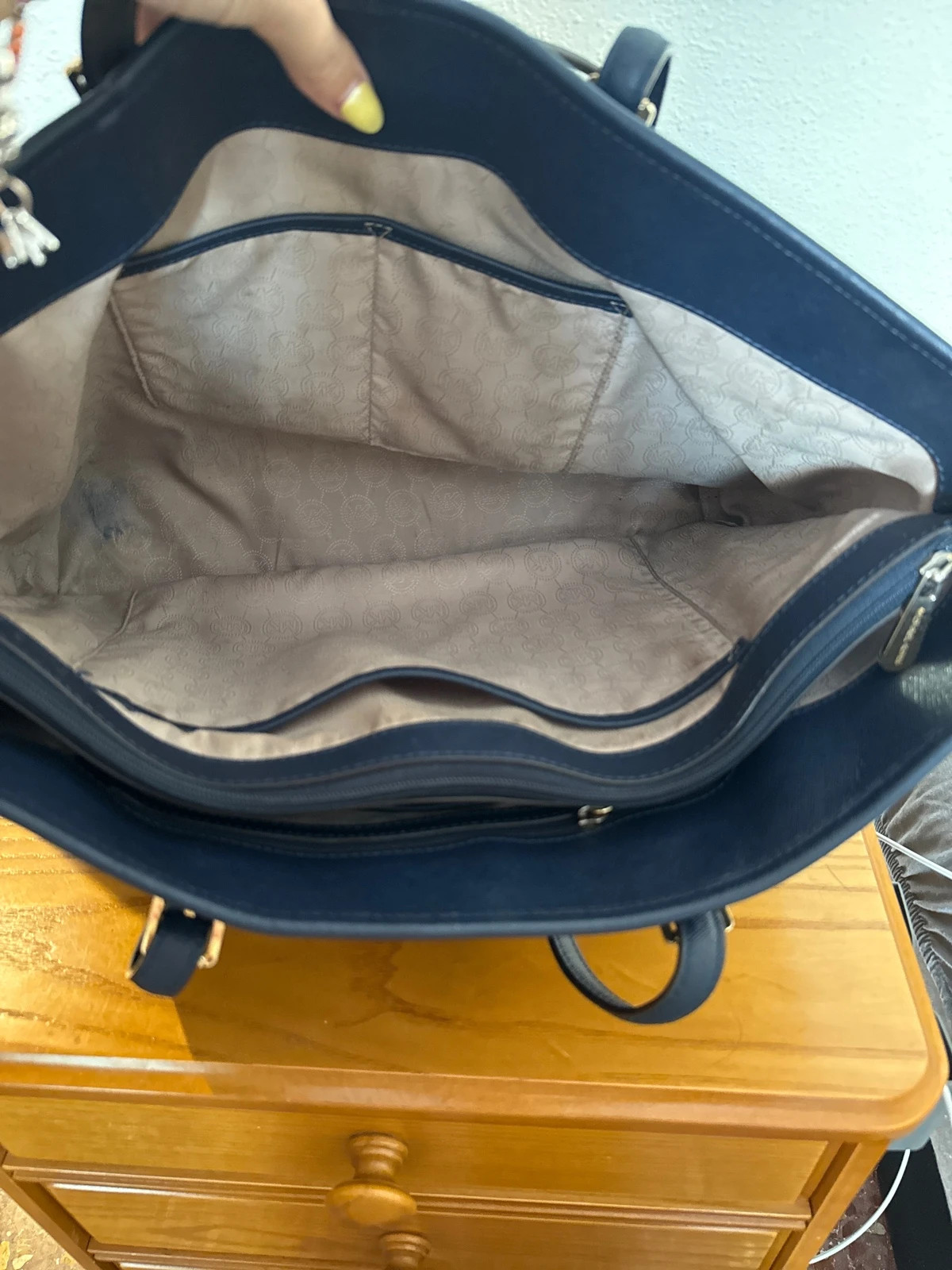 👜 Bolso tote Michael Kors azul marino👜 | muy buen estado – Michael Kors 2