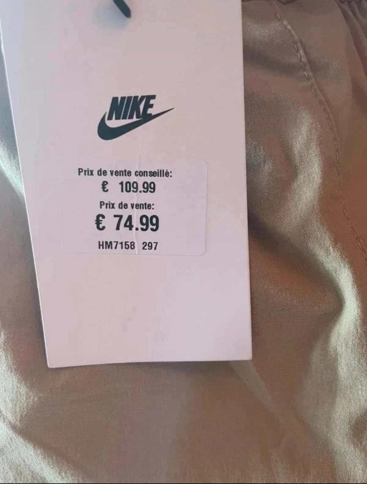 Pantalon Nike ample coupe droite taille XS – Nike – taille XS 3