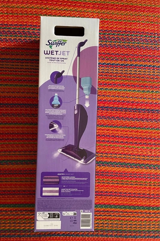Balai Swiffer WetJet Neuf Kit Tout-en-un avec Microfibre Lavable