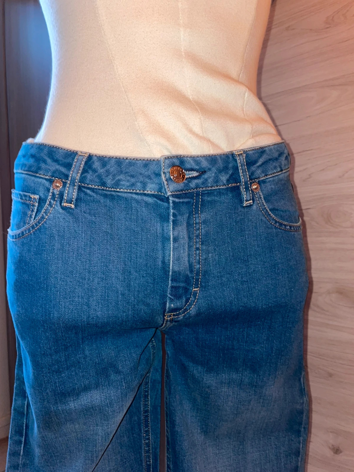 Jean droit Lacoste bleu moyen – Style Classique / Intemporel – Lacoste – taille M / 38 / 10 3