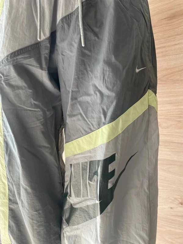 Jogging femme – Nike – taille XS / 34 / 6 5