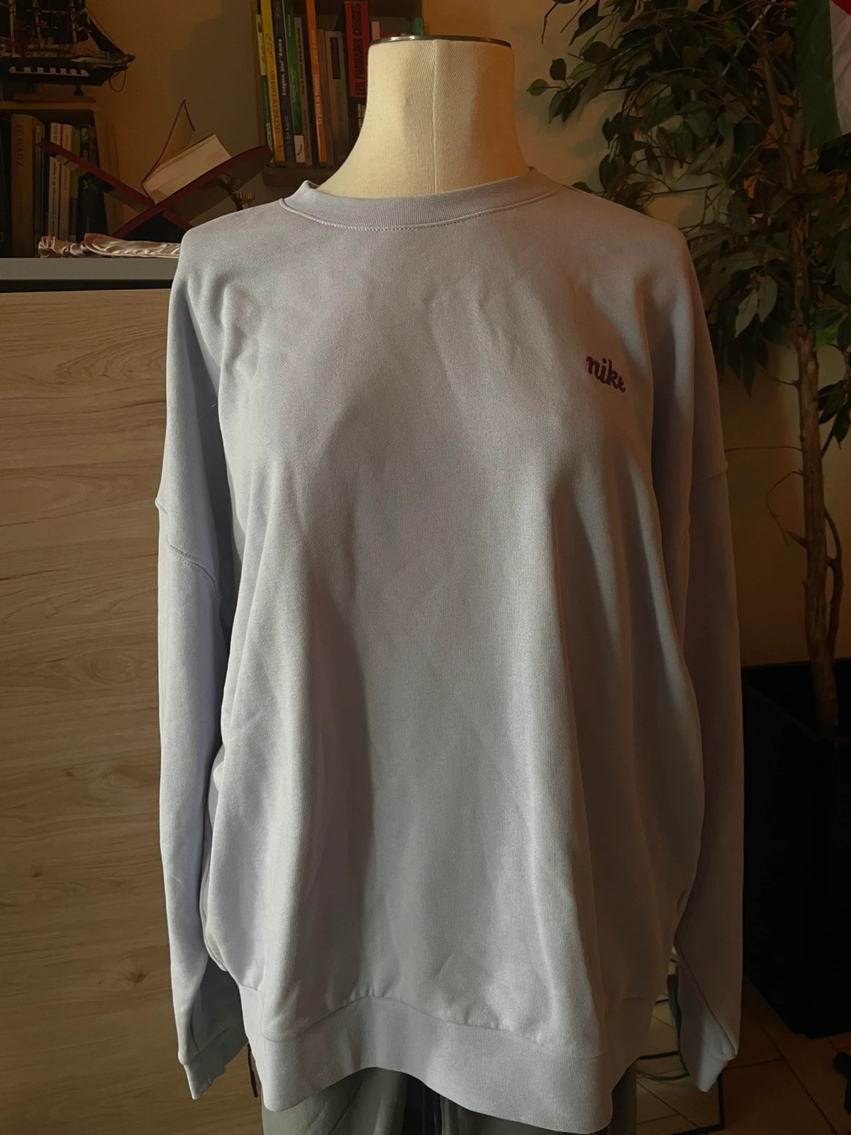 Nike - Club - Sweat ras de cou oversize - Lilas – Nike – taille M 2