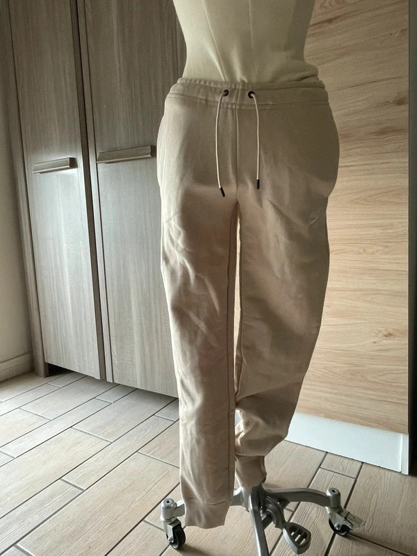 Jogging femme – Nike – taille XS / 34 / 6 2