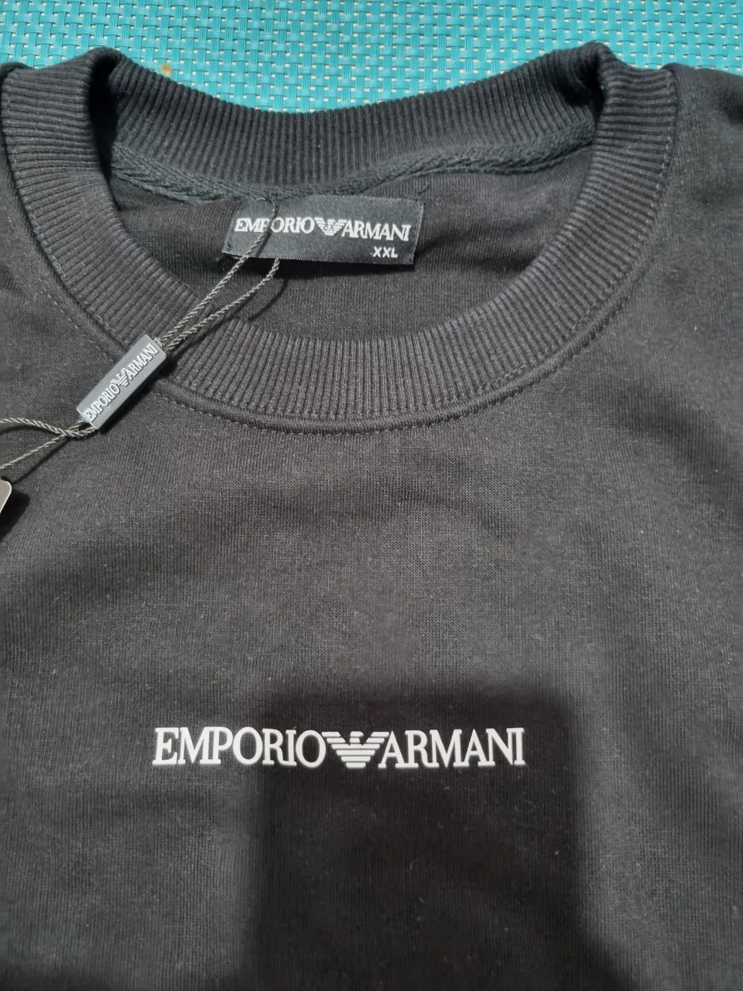 Pull ras cou – Armani – taille XXL 2