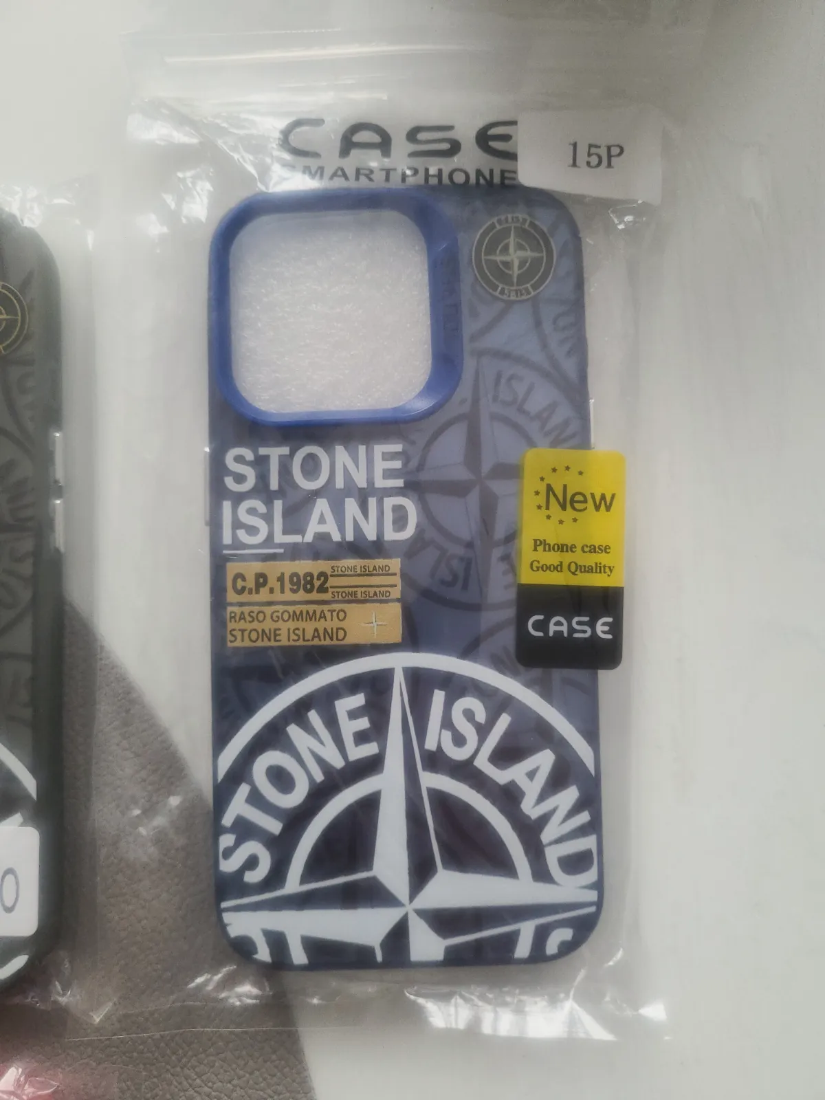 Coques – Stone Island 3