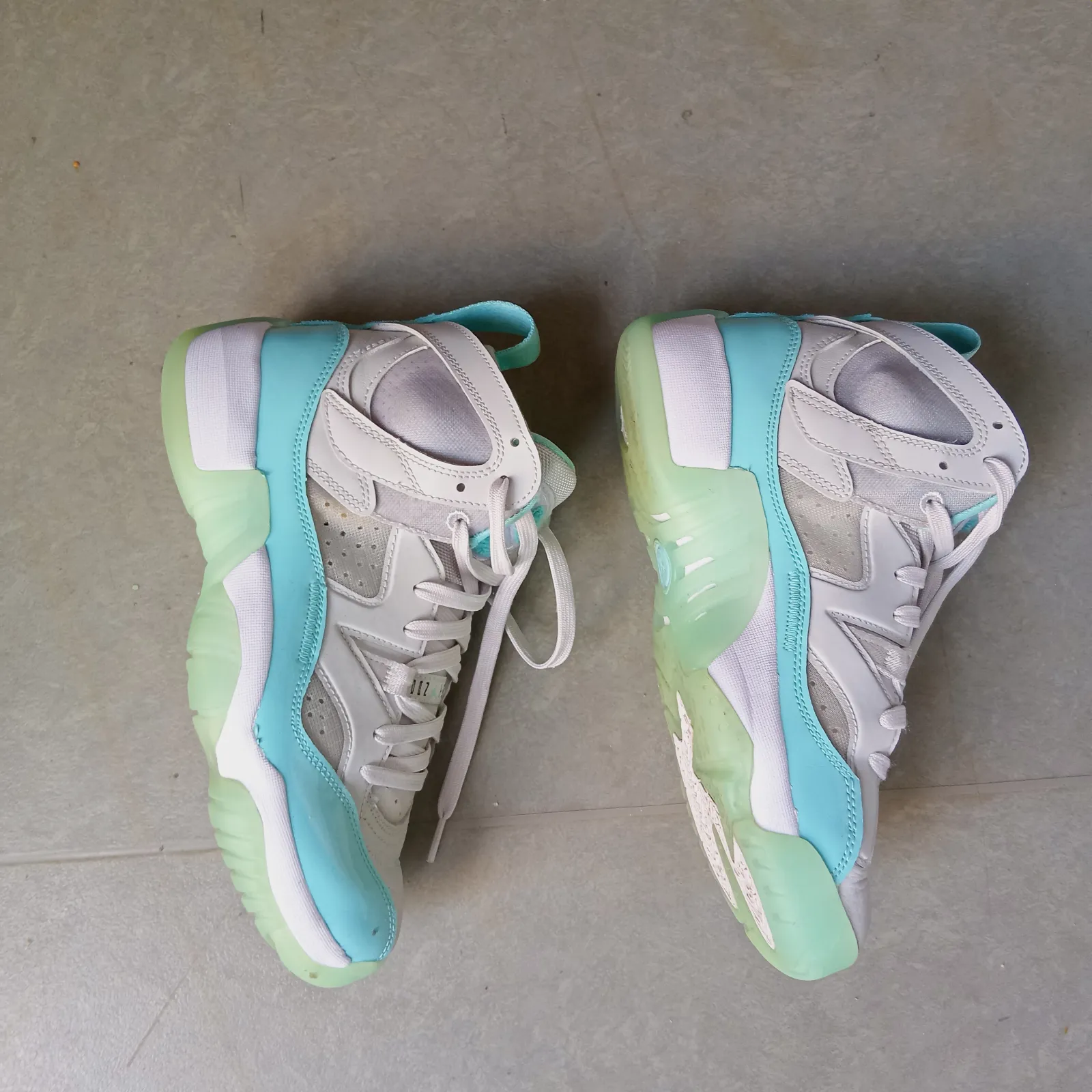 Baskets Air Jordan 14 Low WMNS 'Mineral Teal' 👟 – Jordan – taille EU 40 4
