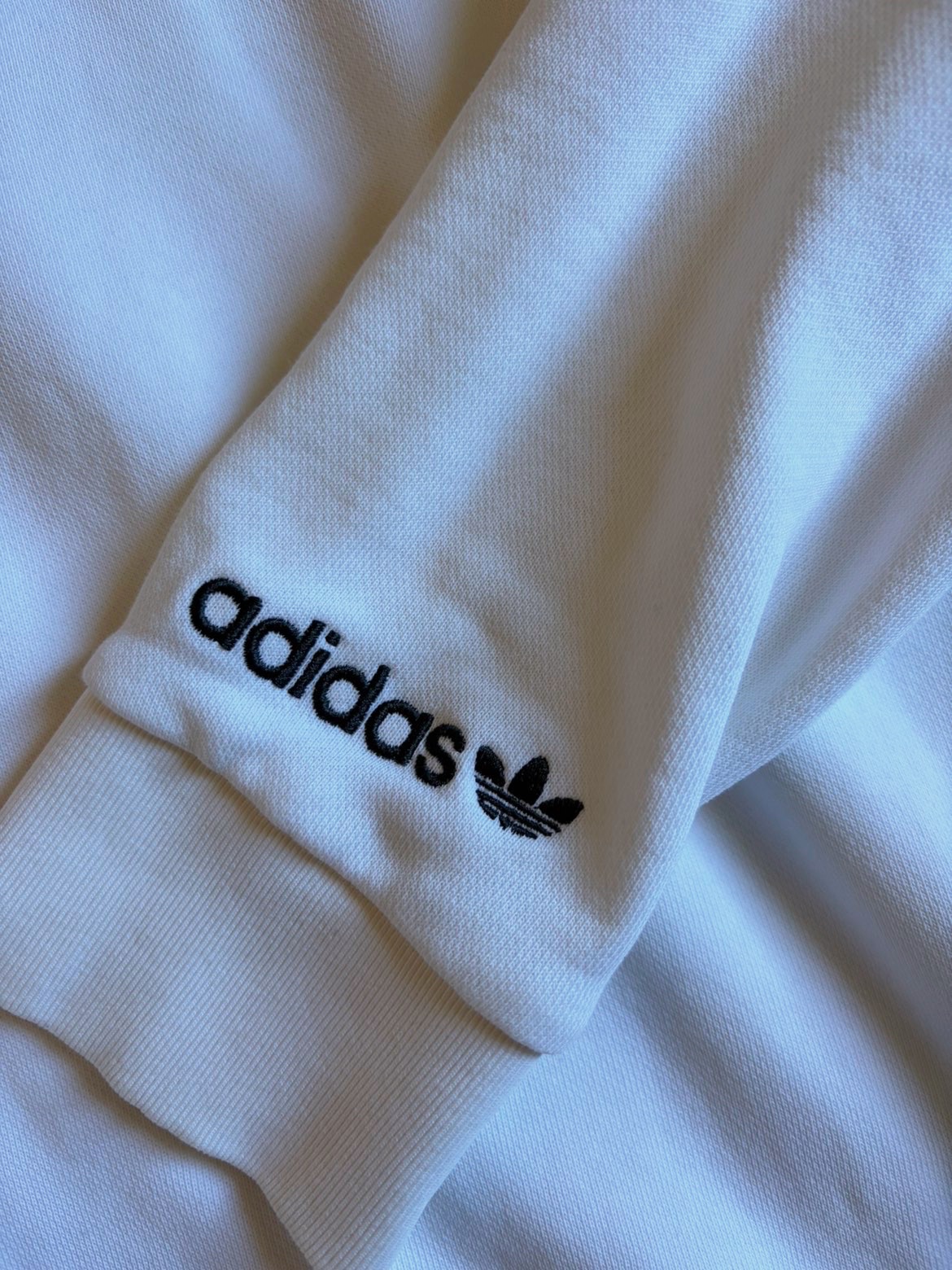 Sweatshirt blanc Adidas Originals trèfles – Adidas – taille S 3