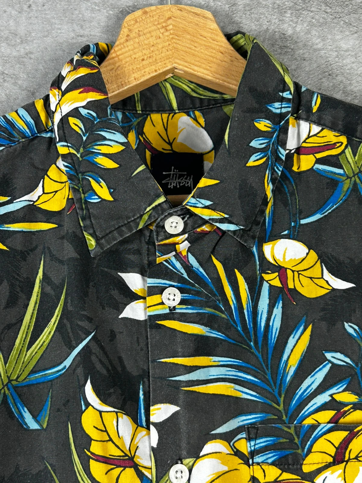 Stüssy hommes chemise hawaïenne taille S coton fleurs tropicales streetwear noir – Stüssy – taille S 3