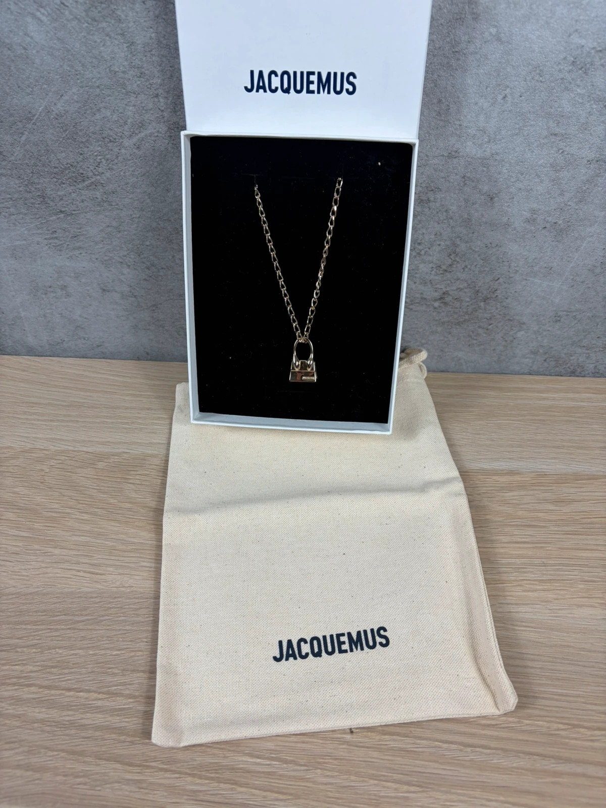 Jacquemus femme Le Collier Chiquito taille unique laiton doré pendentif mini sac luxe