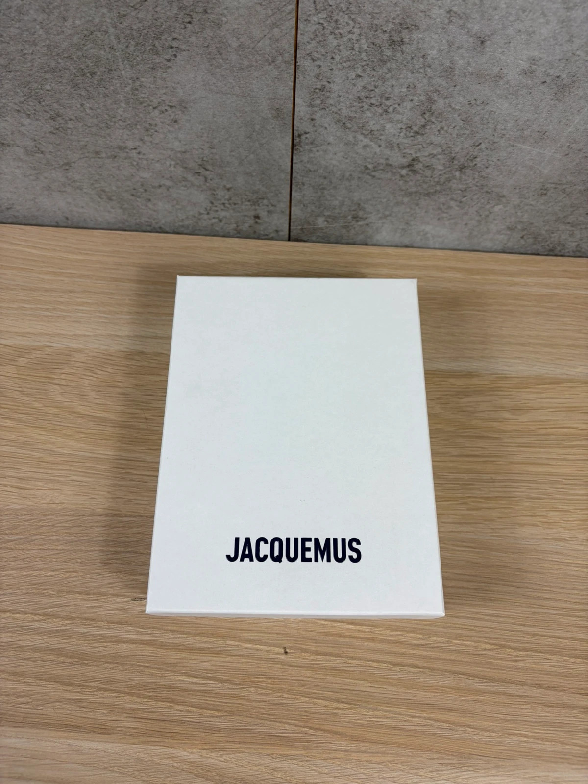 Jacquemus femme Le Collier Chiquito taille unique laiton doré pendentif mini sac luxe – Jacquemus 3