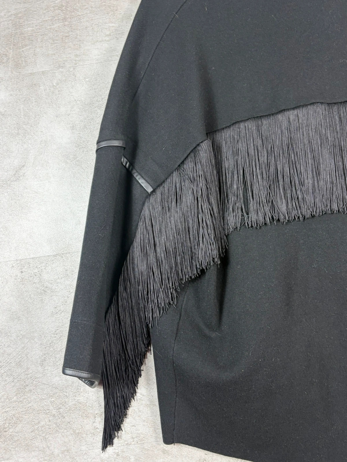 Maje femme cape veste taille 3 oversize laine franges détails cuir noir bohème chic – Maje – taille L / 40 / 12 4
