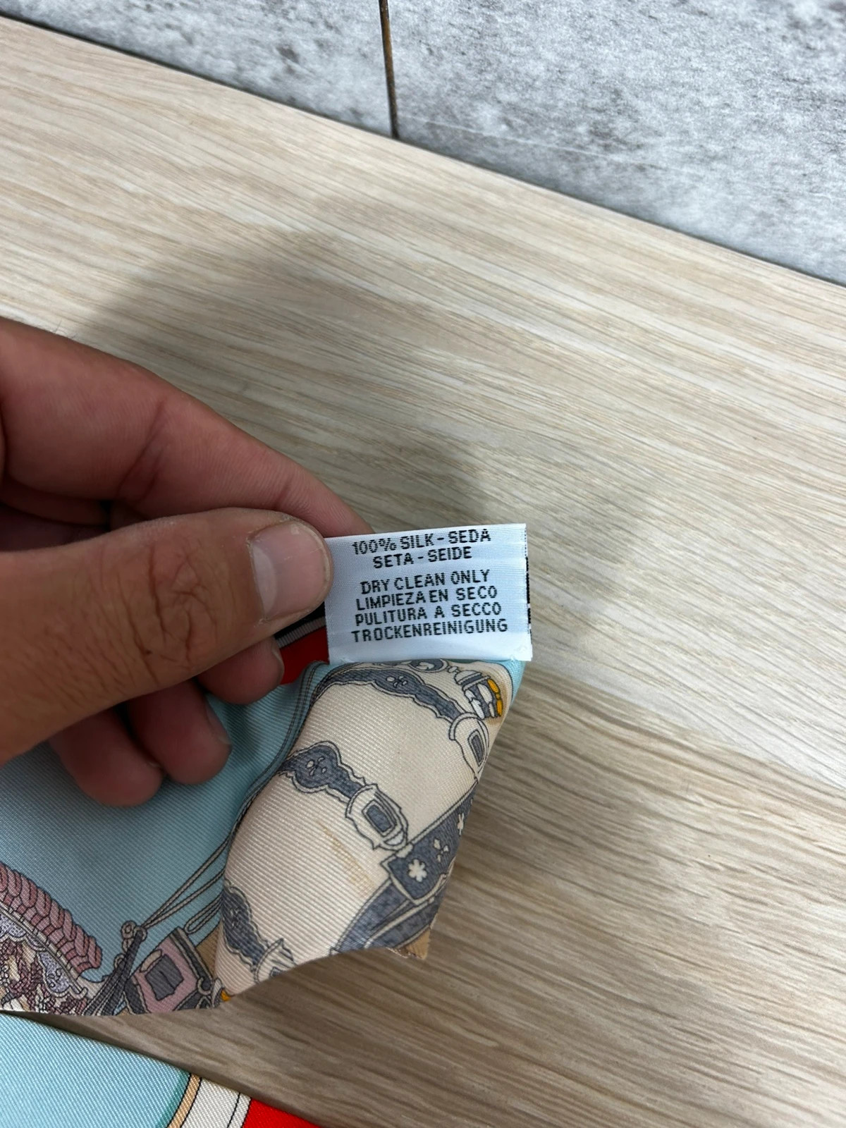 Twilly Grand Apparat Argile Clair Orange 100% Soie Neuf – Hermès 4