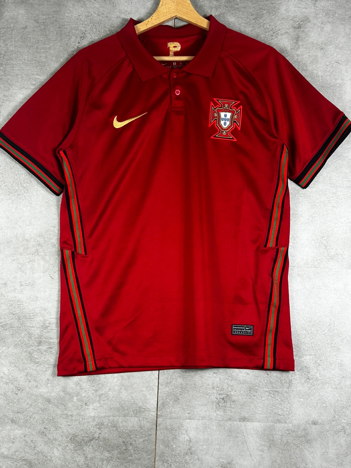 Nike hommes maillot Portugal FPF Dri-FIT Rouge Homme Taille S Équipe Nationale Football – Nike – taille S