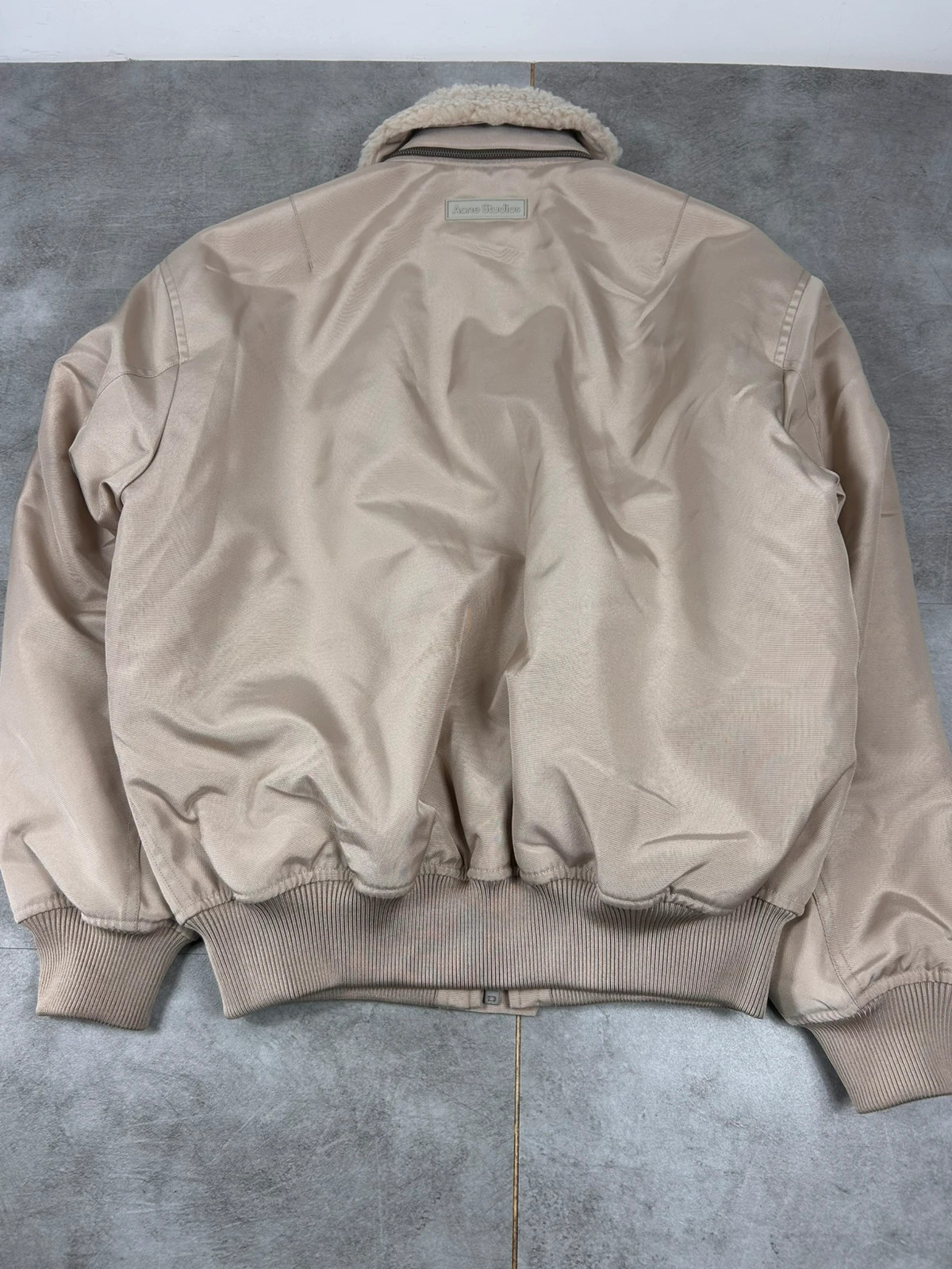 Acne Studios hommes veste blouson bomber taille M L oversize aviateur col mouton beige premium – Acne Studios – taille L 4